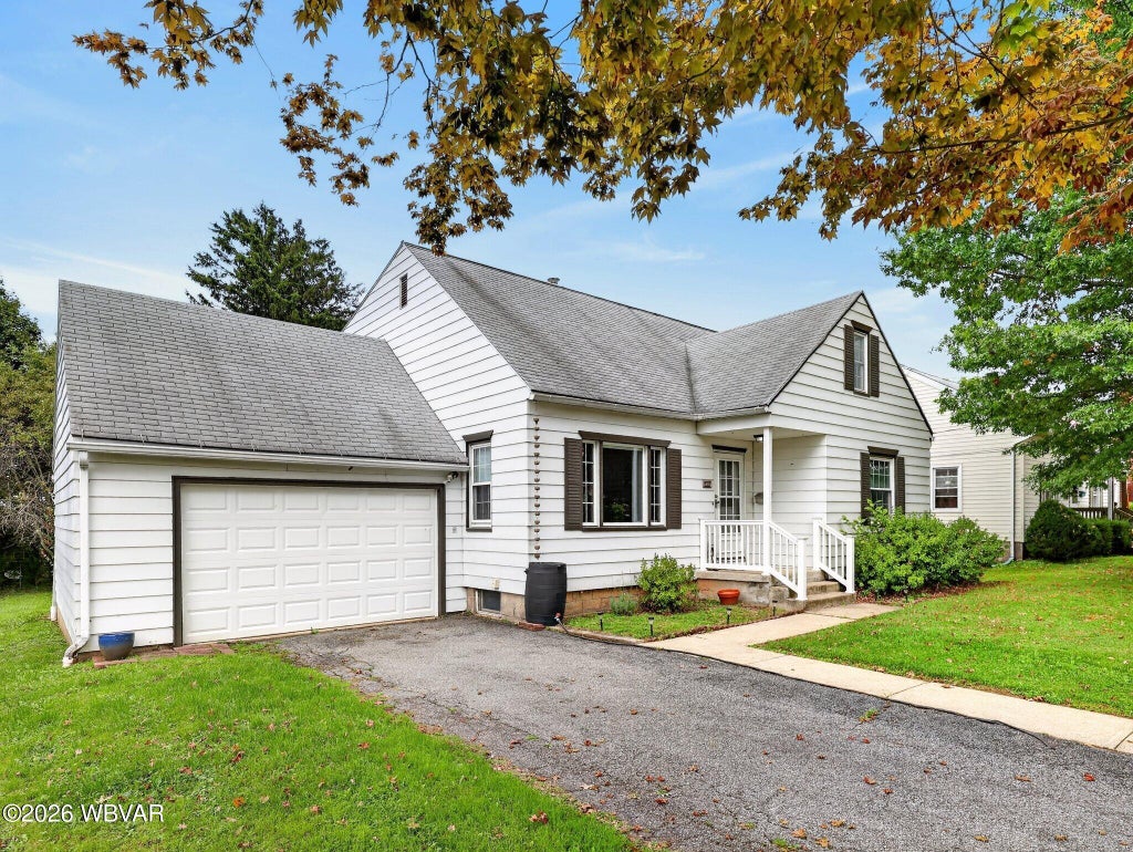 Photo of 319 E 7TH AVENUE, South Williamsport, PA 17702 (MLS # WB-104966)