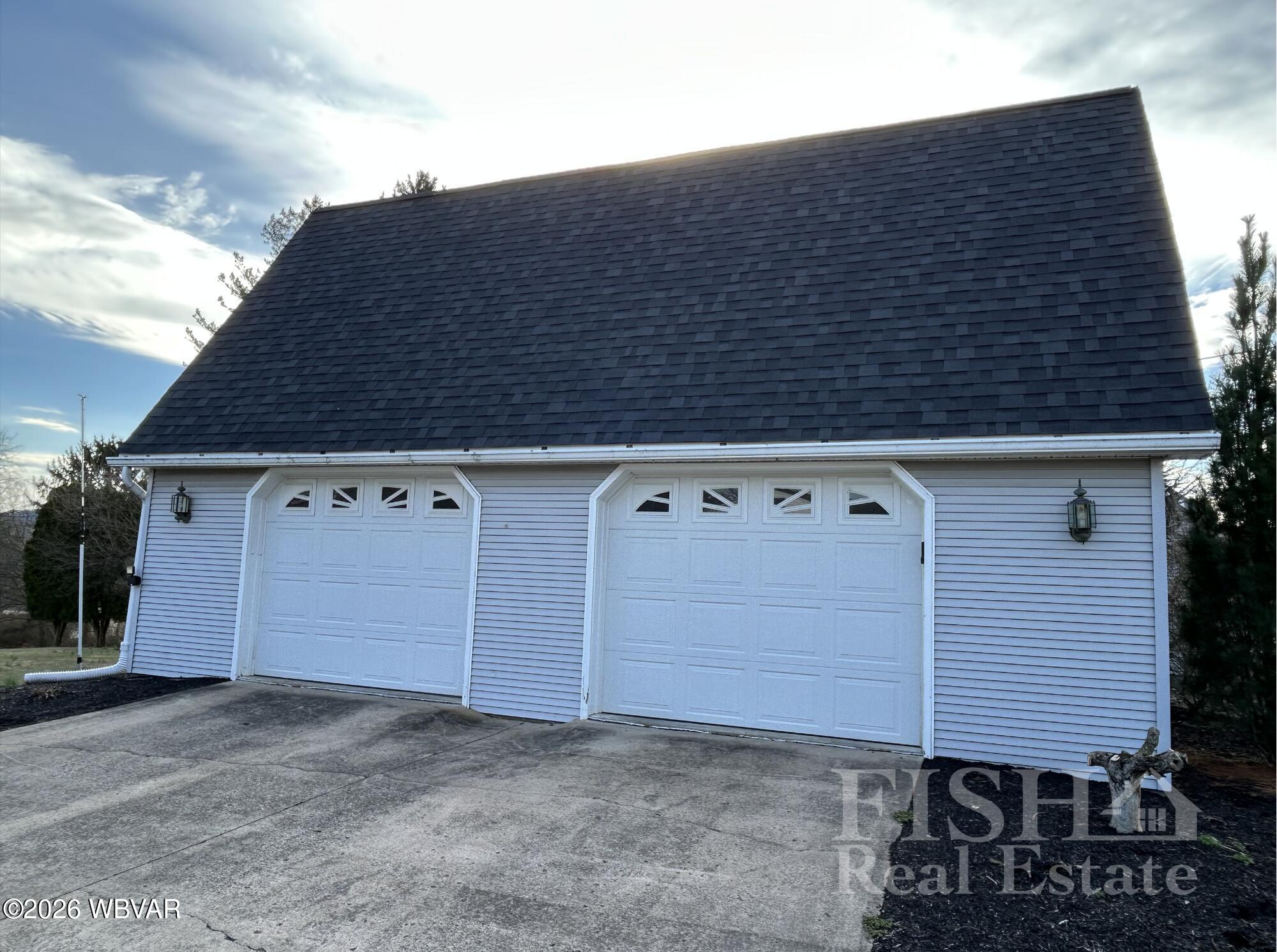 Properties 6 265 PENN AVENUE