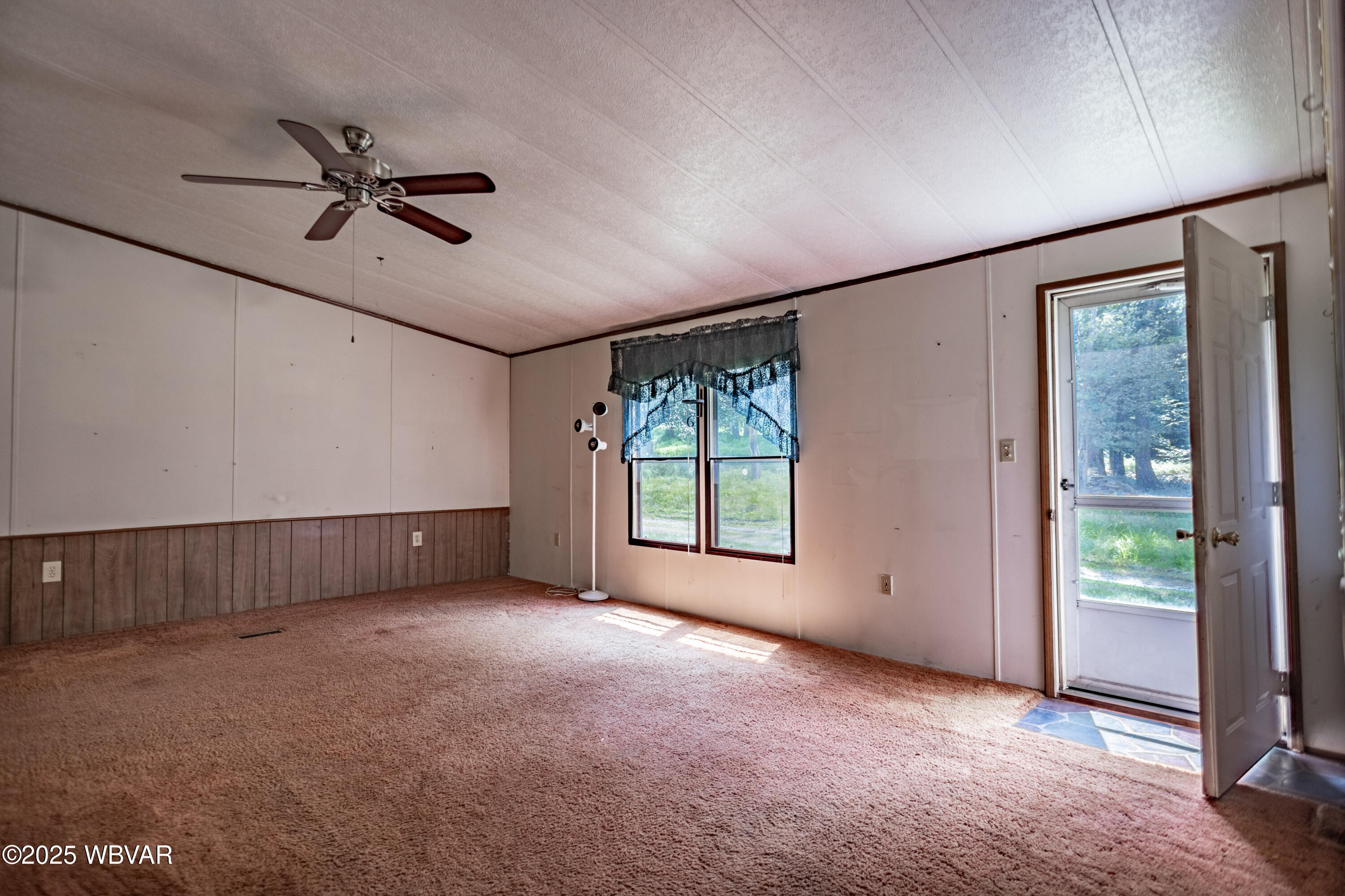 Williamsport, Pennsylvania 17702, United States, 3 Bedrooms Bedrooms, ,1 BathroomBathrooms,Residential,Pending,190616