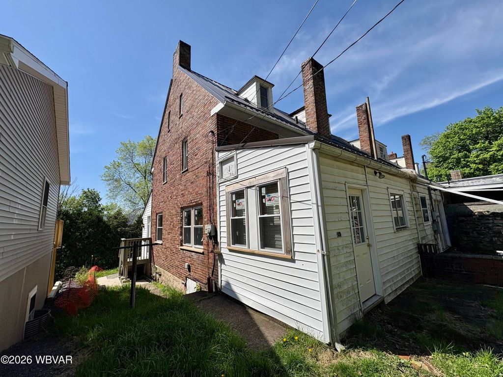 Photo of 1536 MOUNT CARMEL STREET, Williamsport, PA 17701 (MLS # WB-103757)