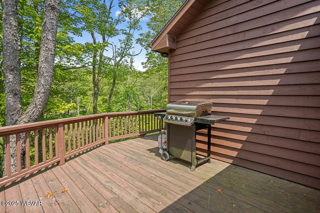 Laporte, Pennsylvania 18626, United States, 4 Bedrooms Bedrooms, ,3 BathroomsBathrooms,Residential,Active,158279