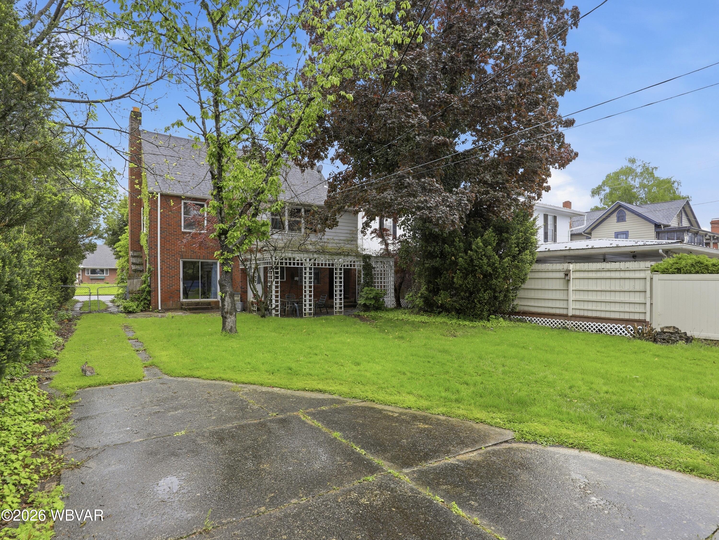 419 w main street
