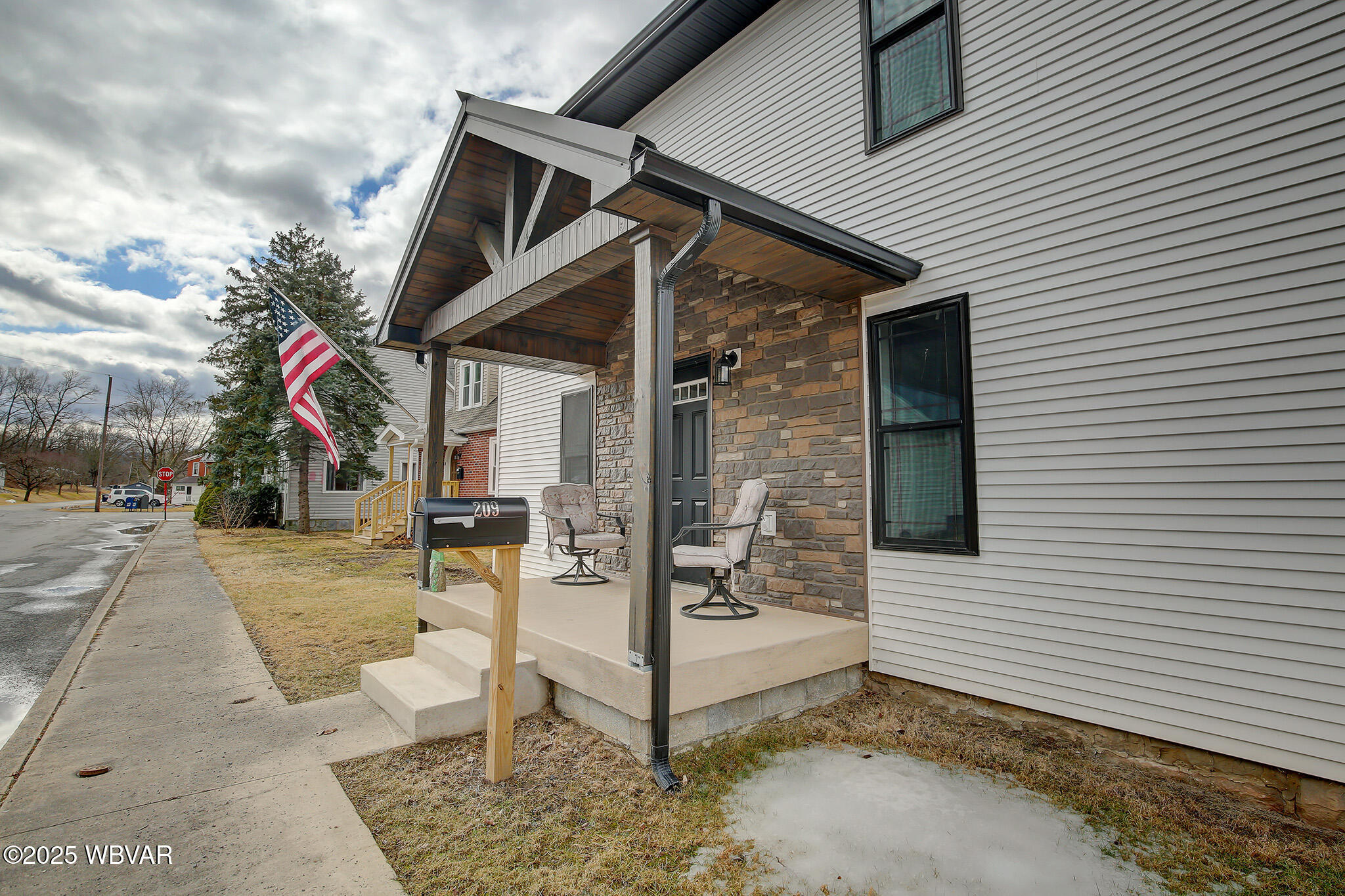 Mill Hall, Pennsylvania 17751, United States, 3 Bedrooms Bedrooms, ,3 BathroomsBathrooms,Residential,Active,84001