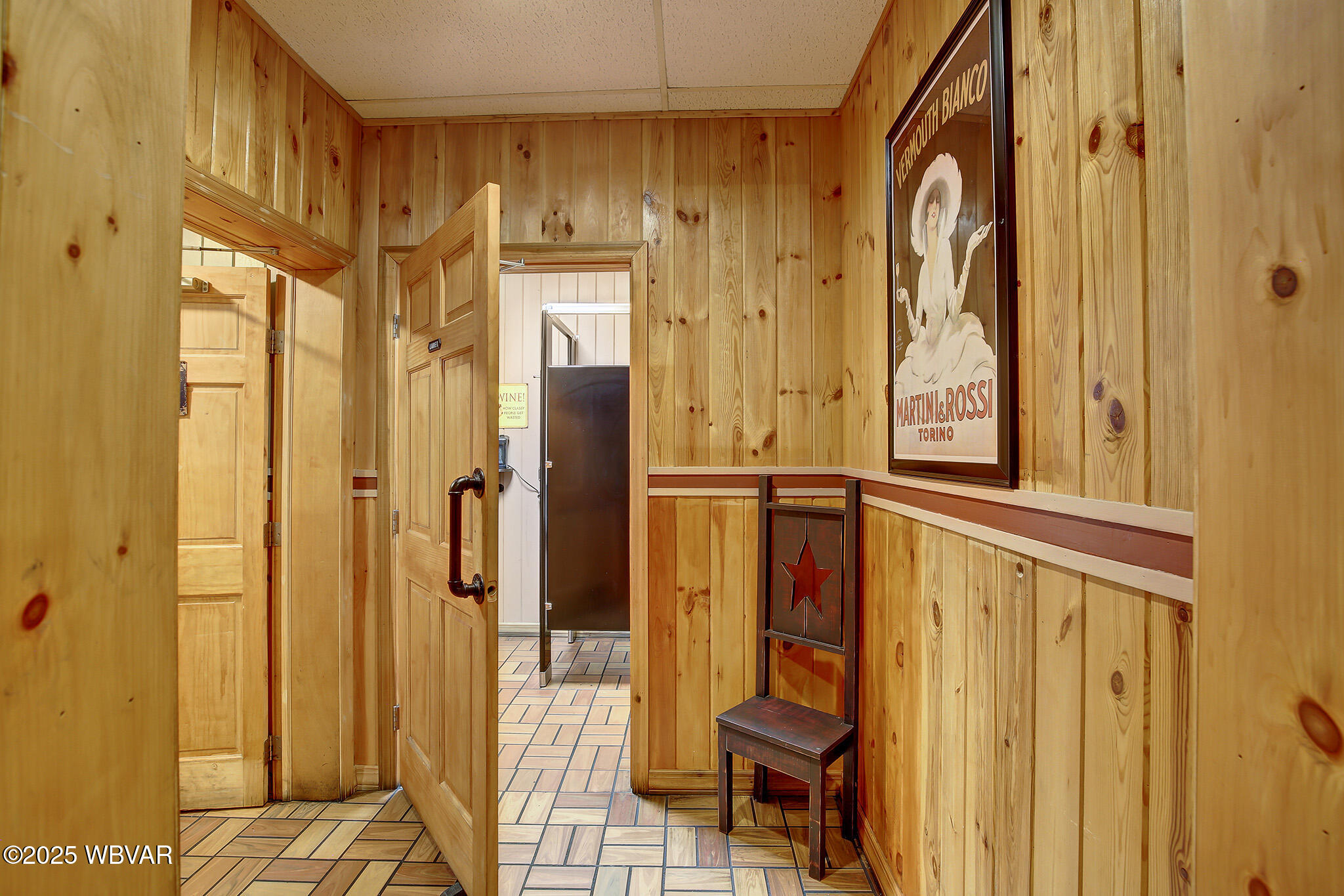 Williamsport, Pennsylvania 17701, United States, ,4 BathroomsBathrooms,Commercial,Active,80358