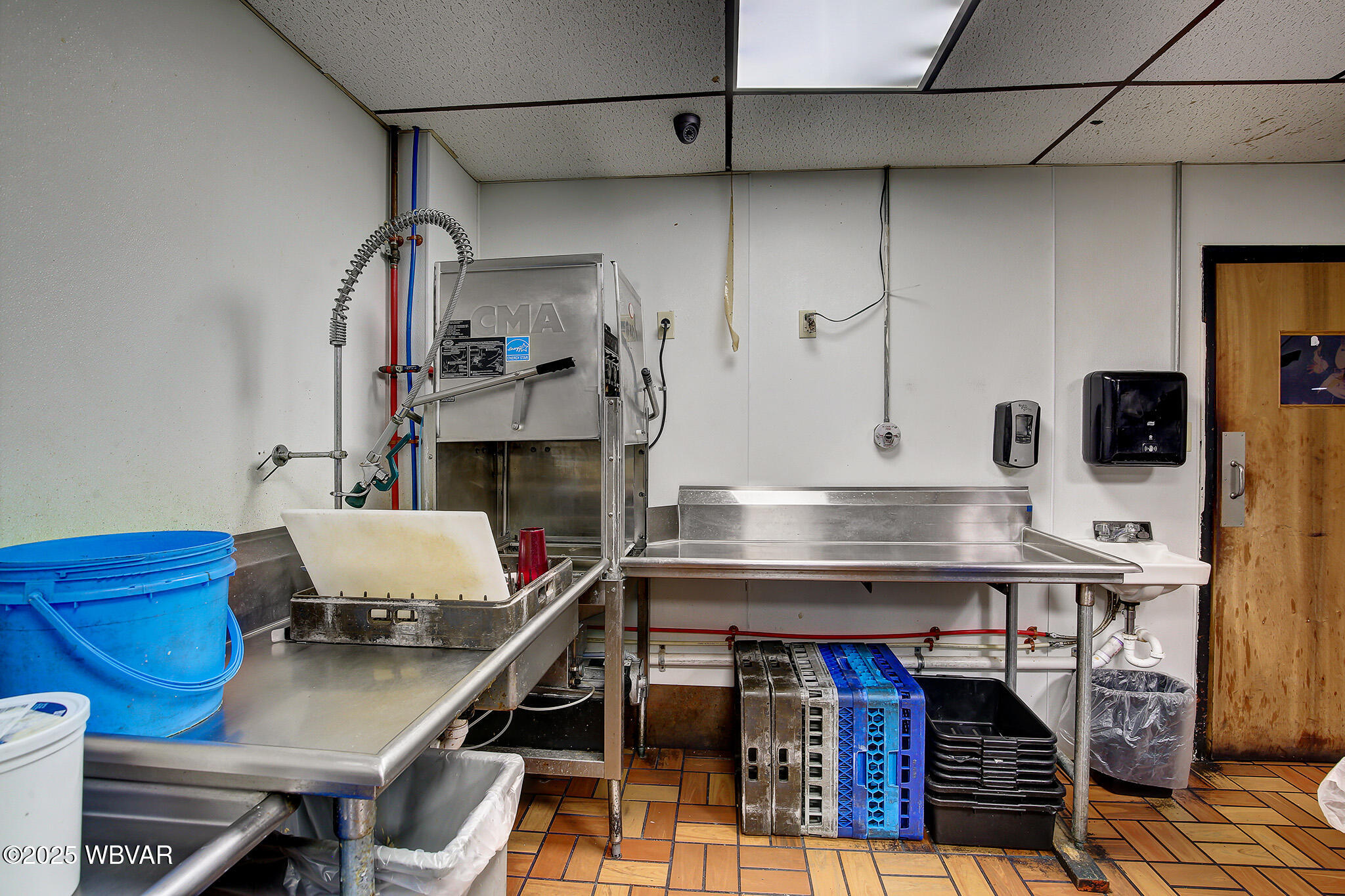 Williamsport, Pennsylvania 17701, United States, ,4 BathroomsBathrooms,Commercial,Active,80358