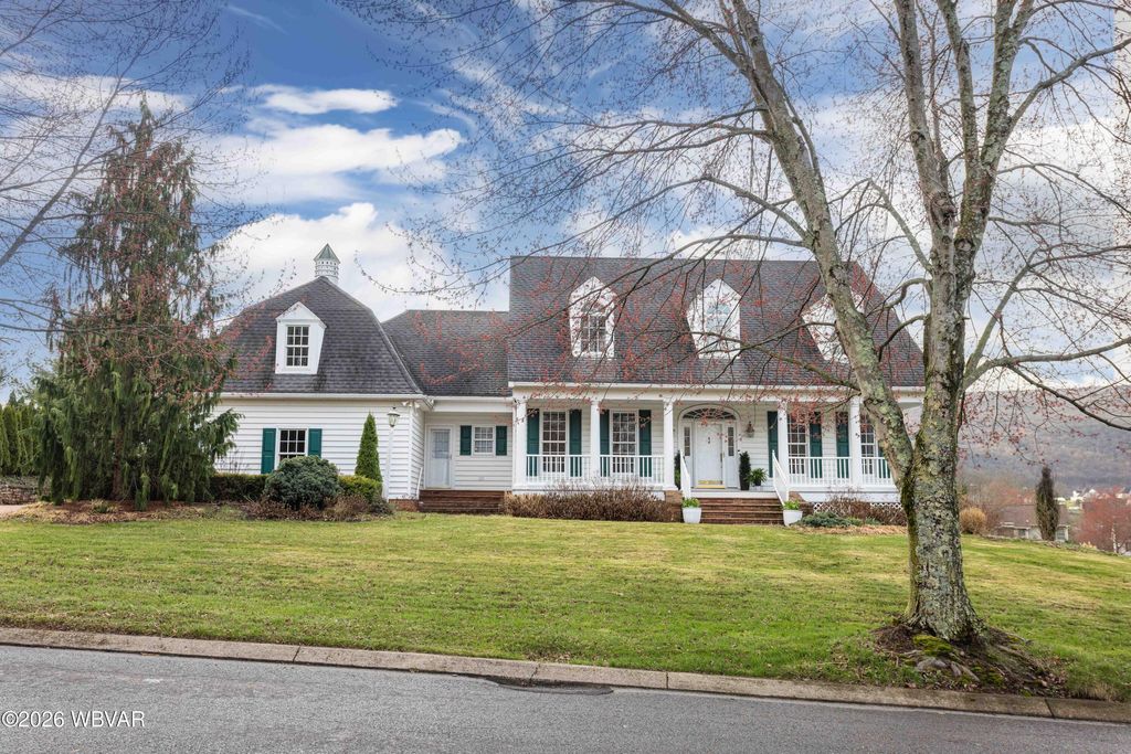 Photo of 40 CARRIAGE SQUARE, Montoursville, PA 17754 (MLS # WB-103585)