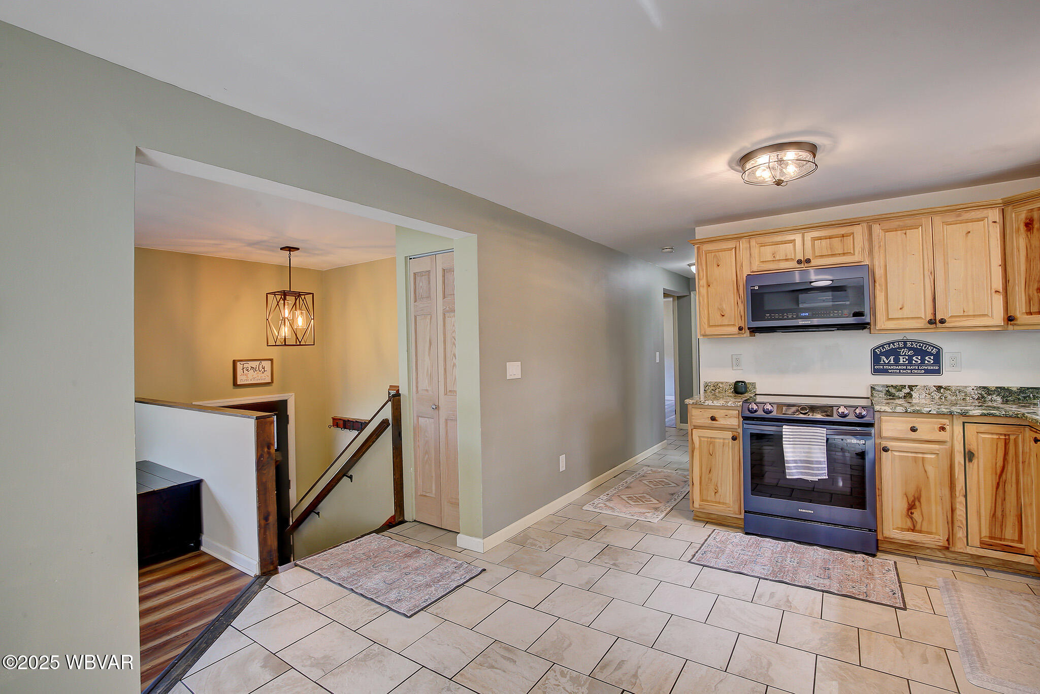 Lock Haven, Pennsylvania 17745, United States, 4 Bedrooms Bedrooms, ,2 BathroomsBathrooms,Residential,Contingent,215221