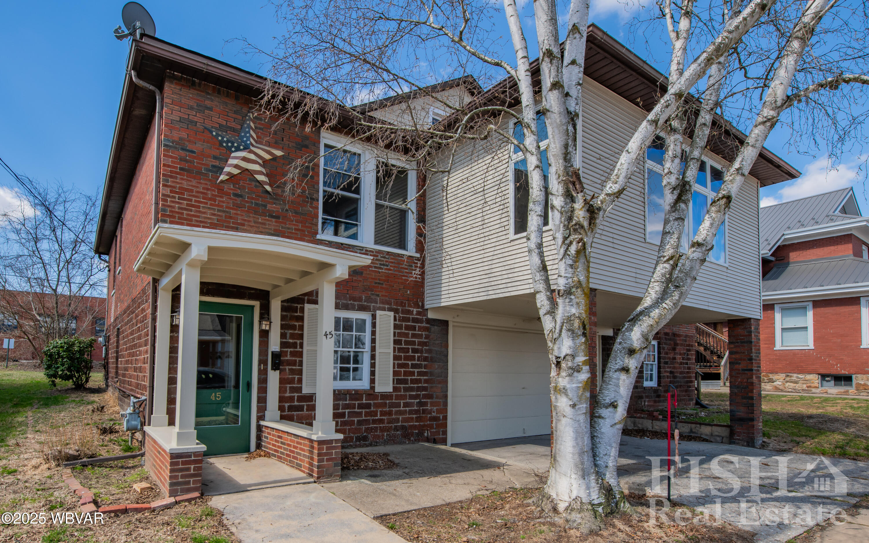Property: 45 Pearl Street,Lock Haven, PA