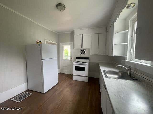 Photo of 1054 MEMORIAL AVENUE, Williamsport, PA 17701 (MLS # WB-104499)