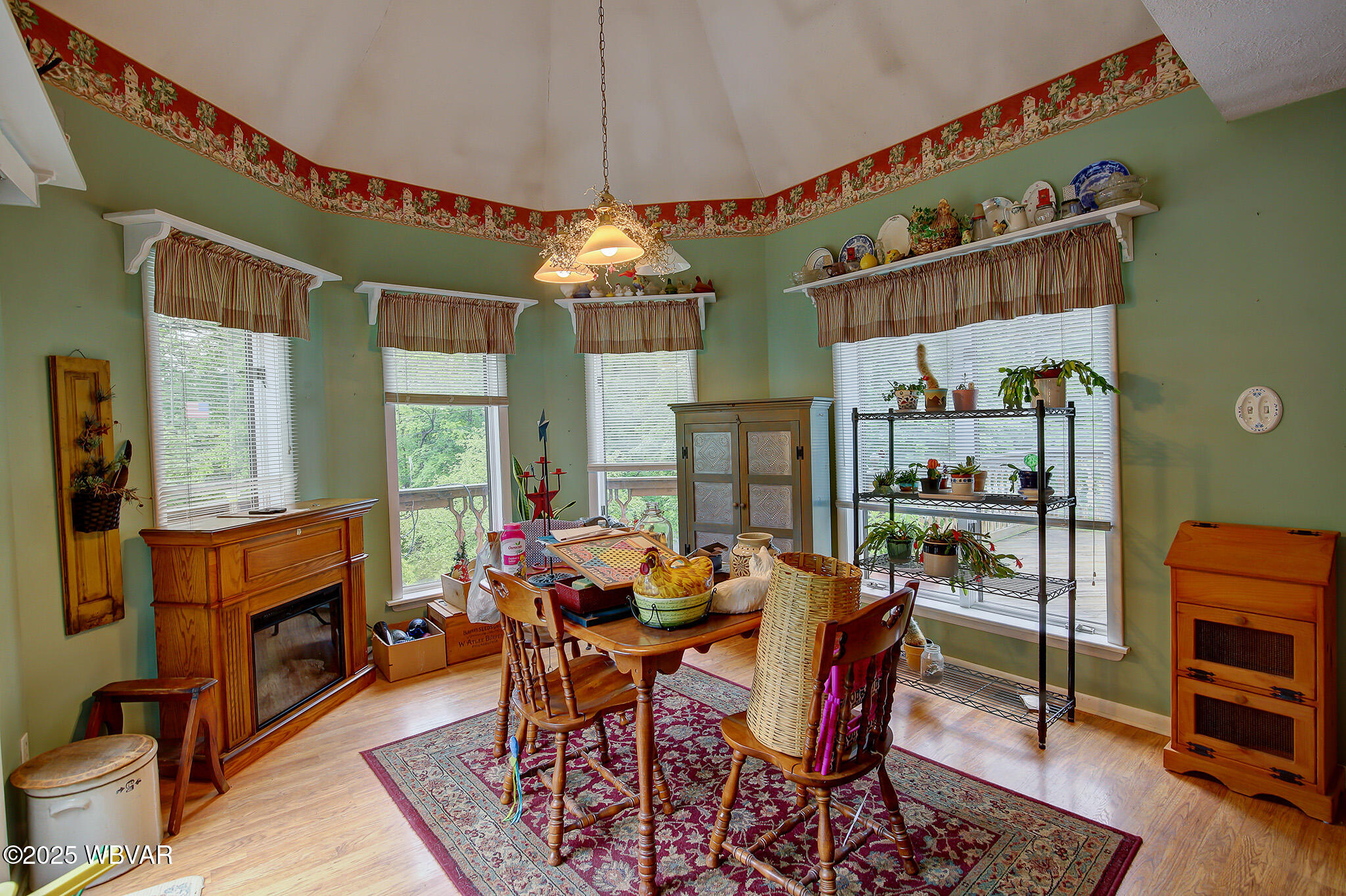 Mill Hall, Pennsylvania 17751, United States, 4 Bedrooms Bedrooms, ,3 BathroomsBathrooms,Residential,Active,142356