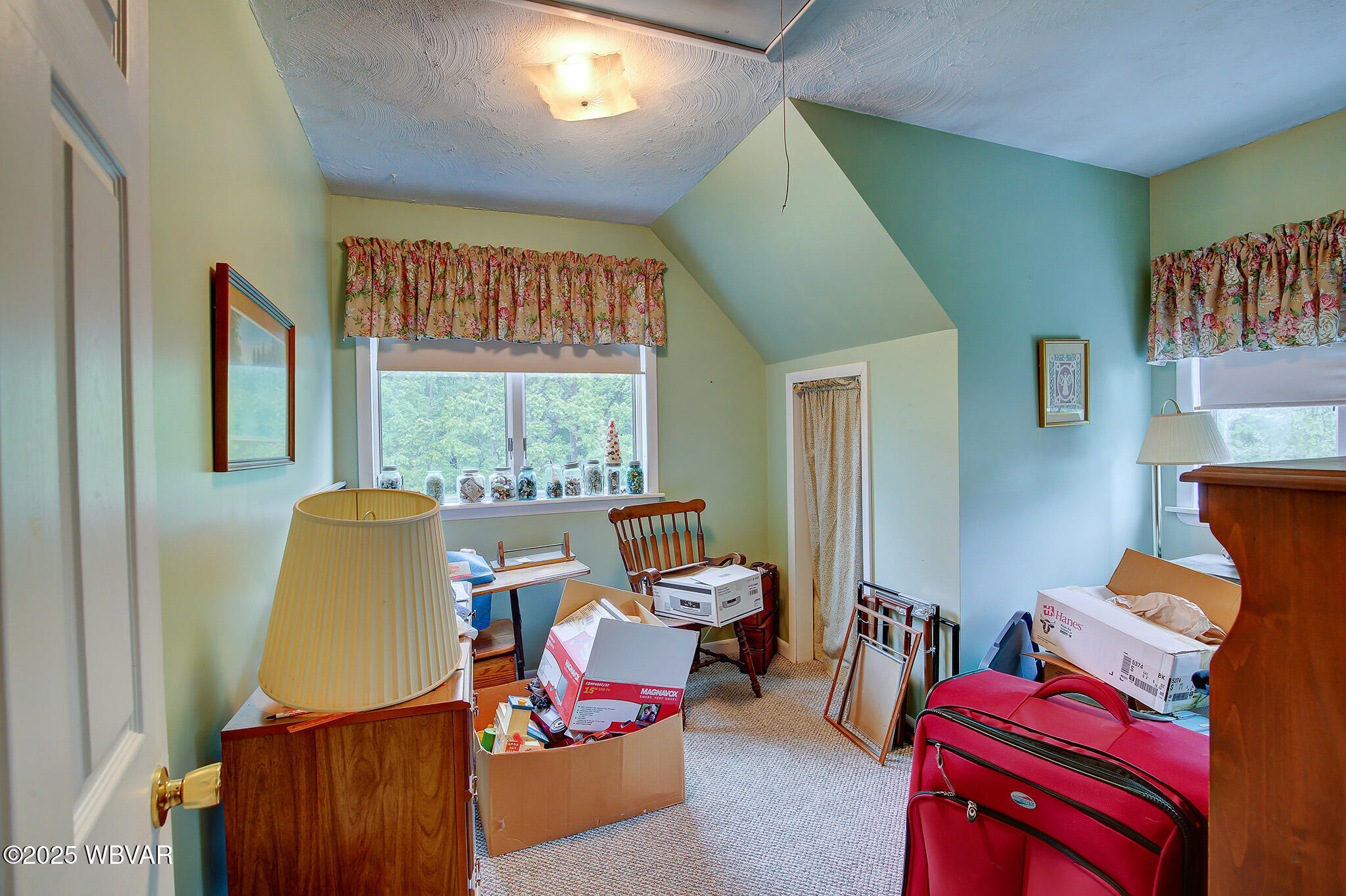 Mill Hall, Pennsylvania 17751, United States, 4 Bedrooms Bedrooms, ,3 BathroomsBathrooms,Residential,Active,142356