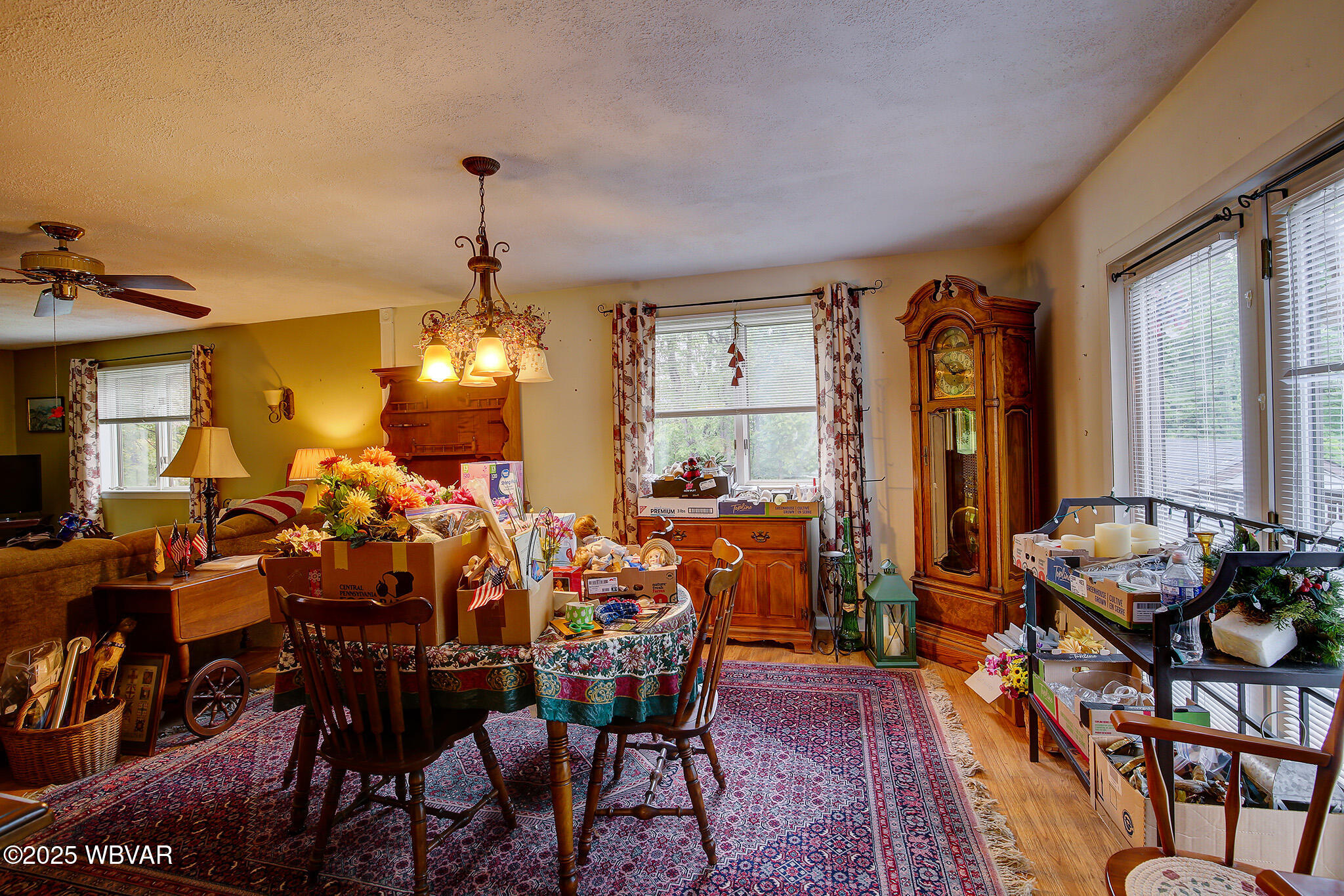 Mill Hall, Pennsylvania 17751, United States, 4 Bedrooms Bedrooms, ,3 BathroomsBathrooms,Residential,Active,142356