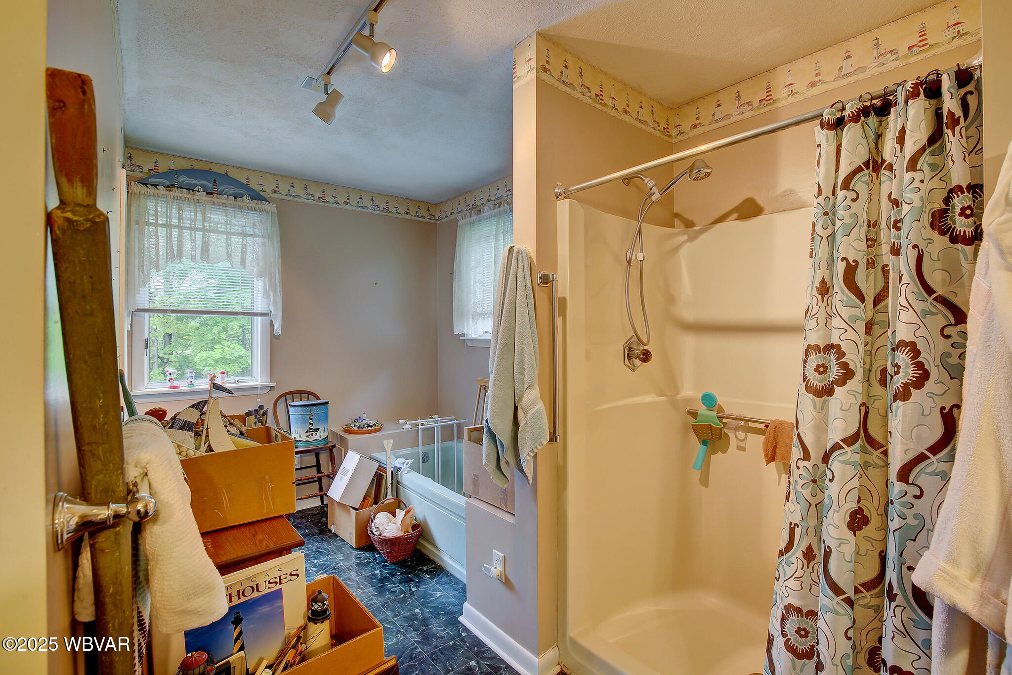 Mill Hall, Pennsylvania 17751, United States, 4 Bedrooms Bedrooms, ,3 BathroomsBathrooms,Residential,Active,142356