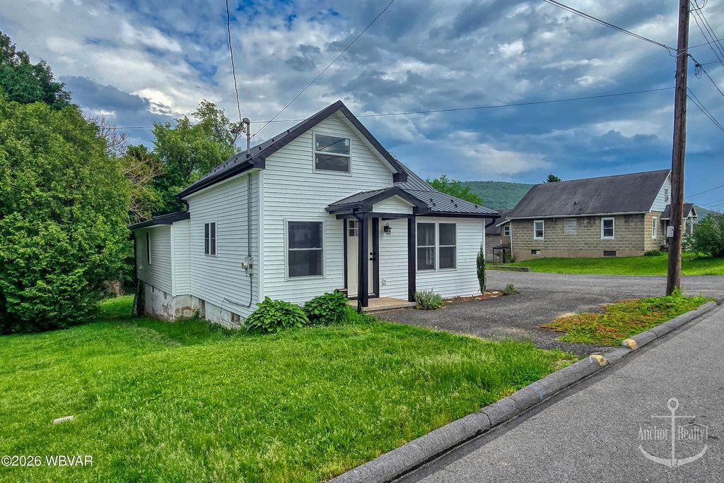 Photo of 618 WRIGHT STREET, Lock Haven, PA 17745 (MLS # WB-103924)