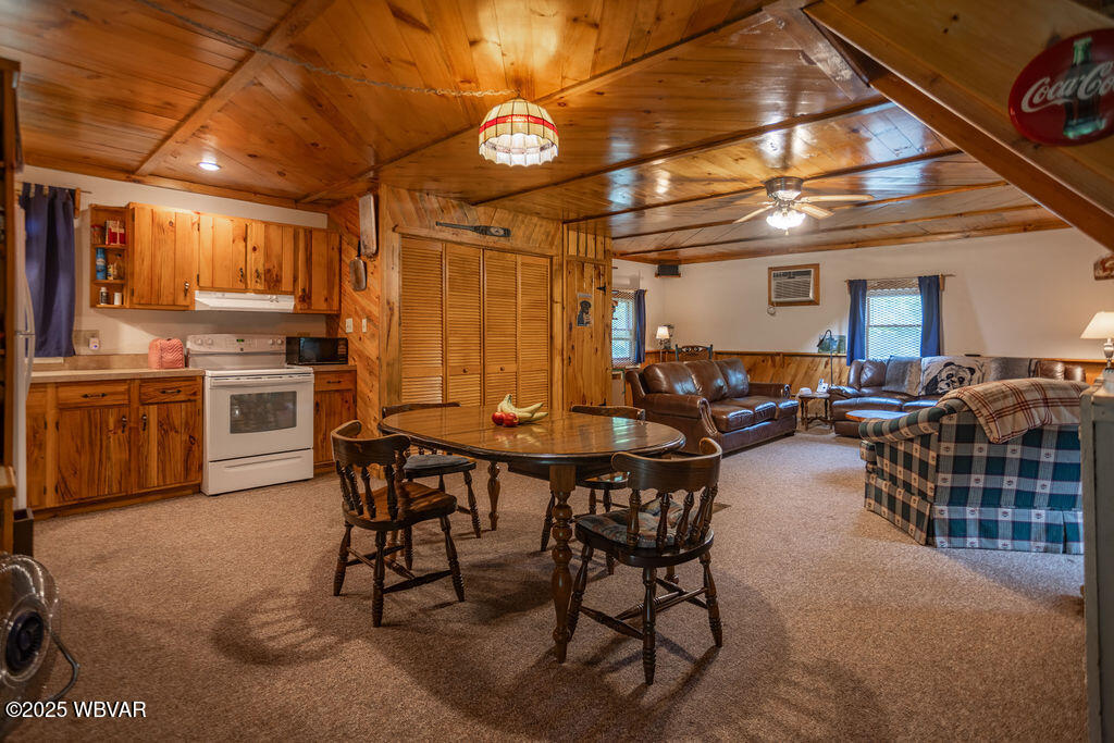 Forksville, Pennsylvania 18616, United States, 3 Bedrooms Bedrooms, ,1 BathroomBathrooms,Residential,Pending,182777