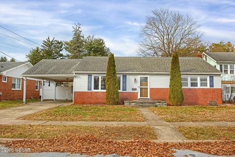 Homes for Sale in Bloomsburg PA 21 327 CHESTNUT STREET Montoursville PA 17754