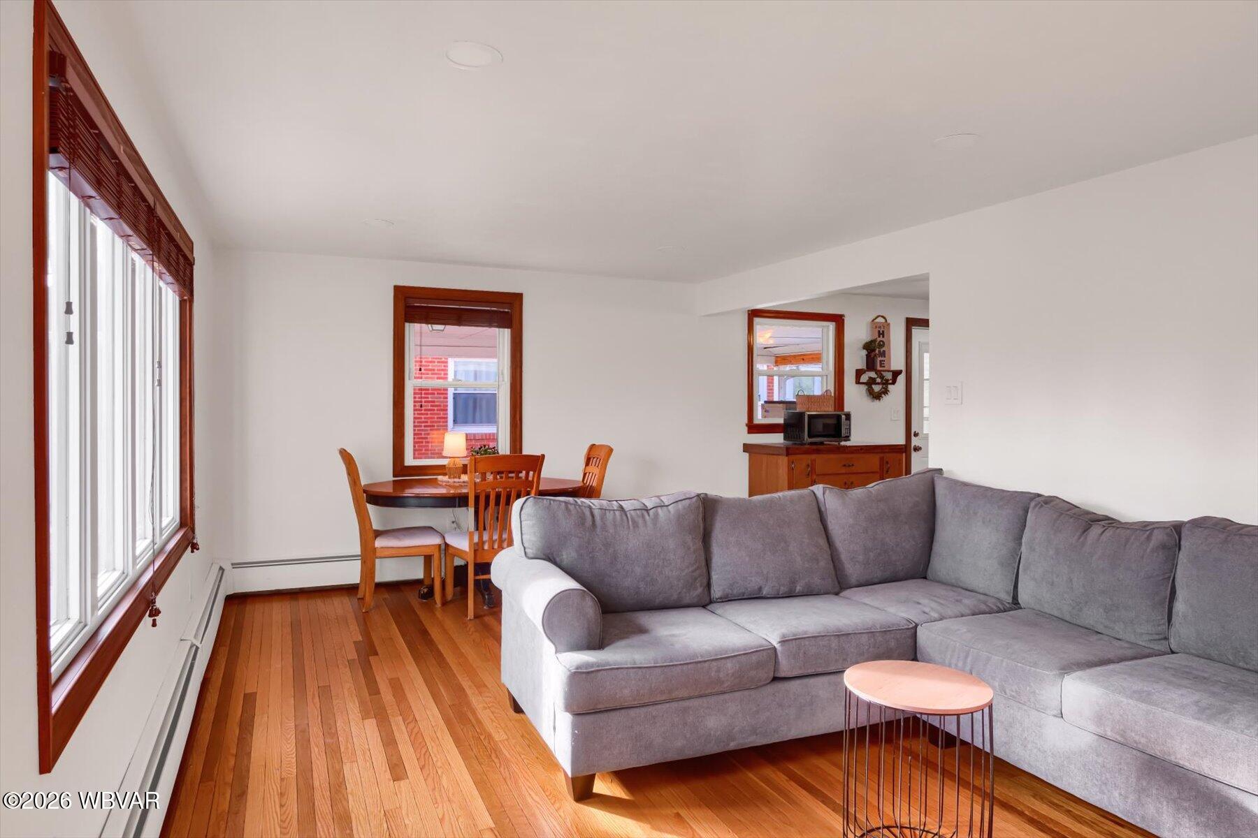 Properties 6 327 CHESTNUT STREET