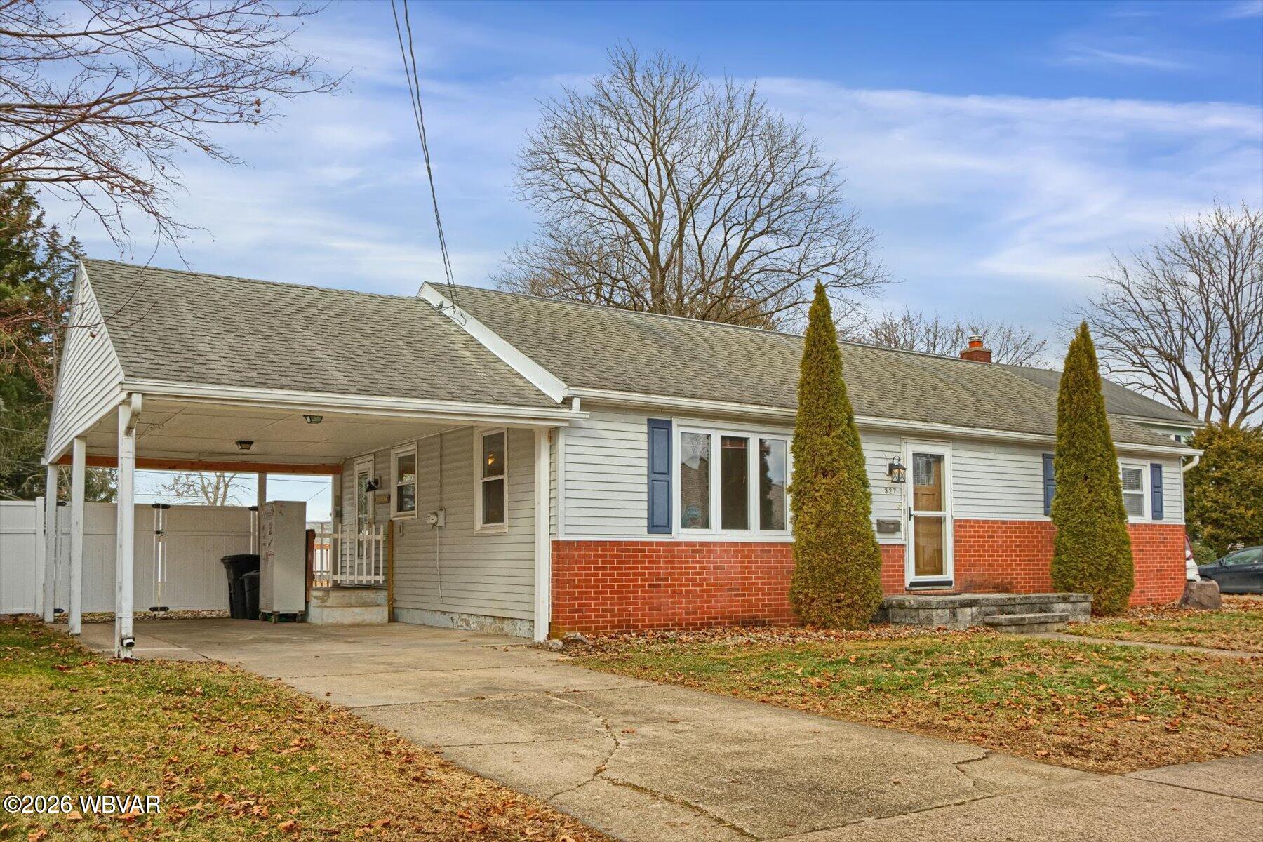 Properties 4 327 CHESTNUT STREET