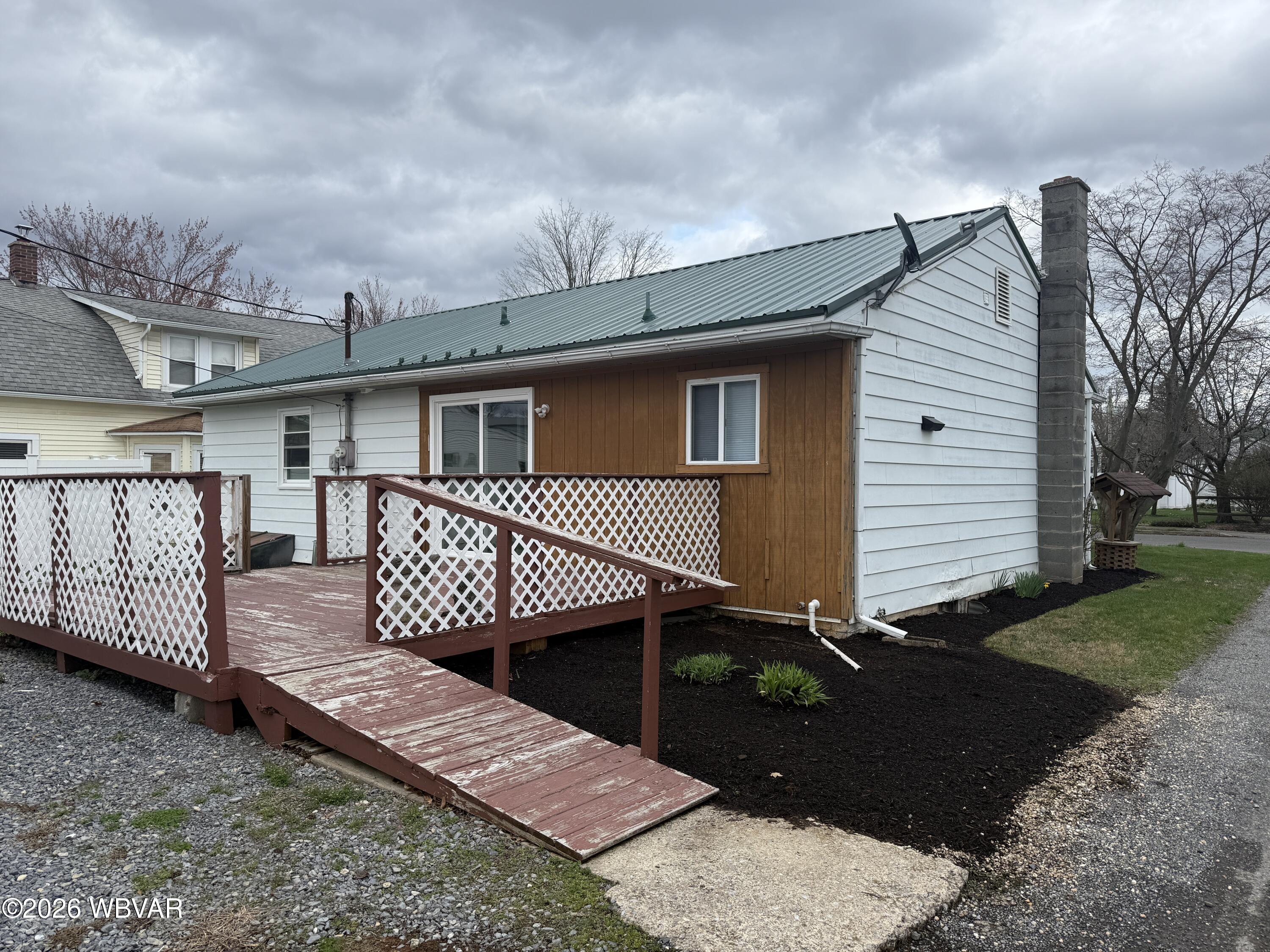 Properties 5 419 bennett street