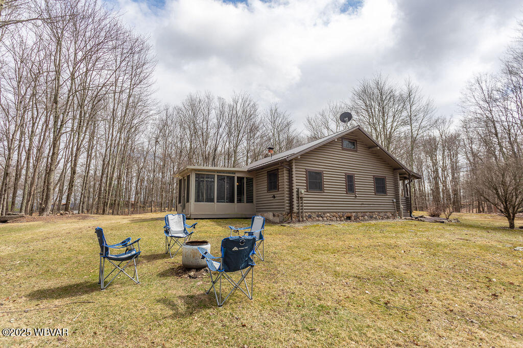 Muncy Valley, Pennsylvania 17758, United States, 2 Bedrooms Bedrooms, ,1 BathroomBathrooms,Residential,Active,98265