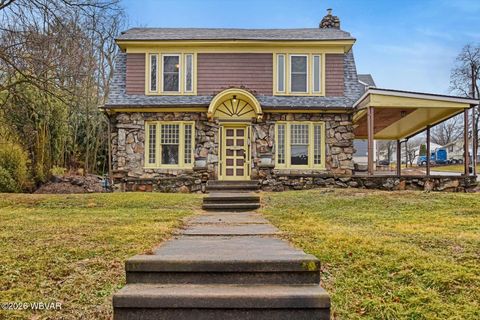 2359 RIVERSIDE DRIVE S. Williamsport PA 17702