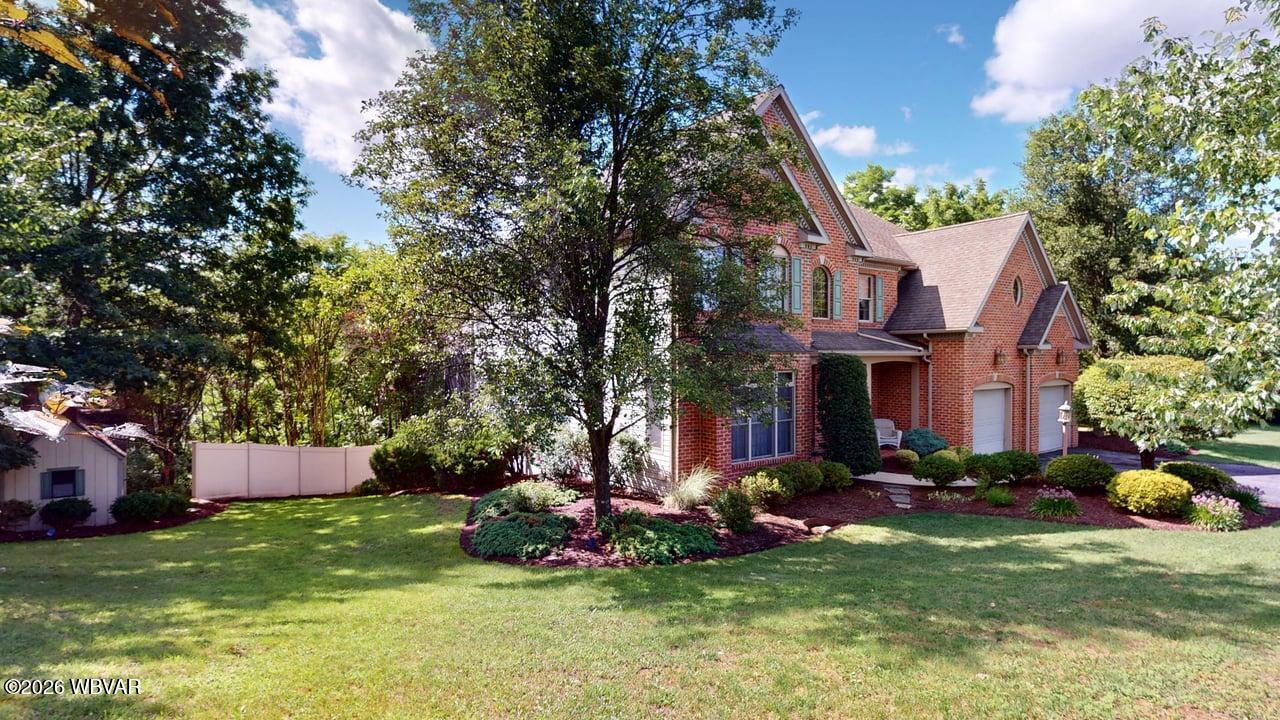 1625 oakmont drive