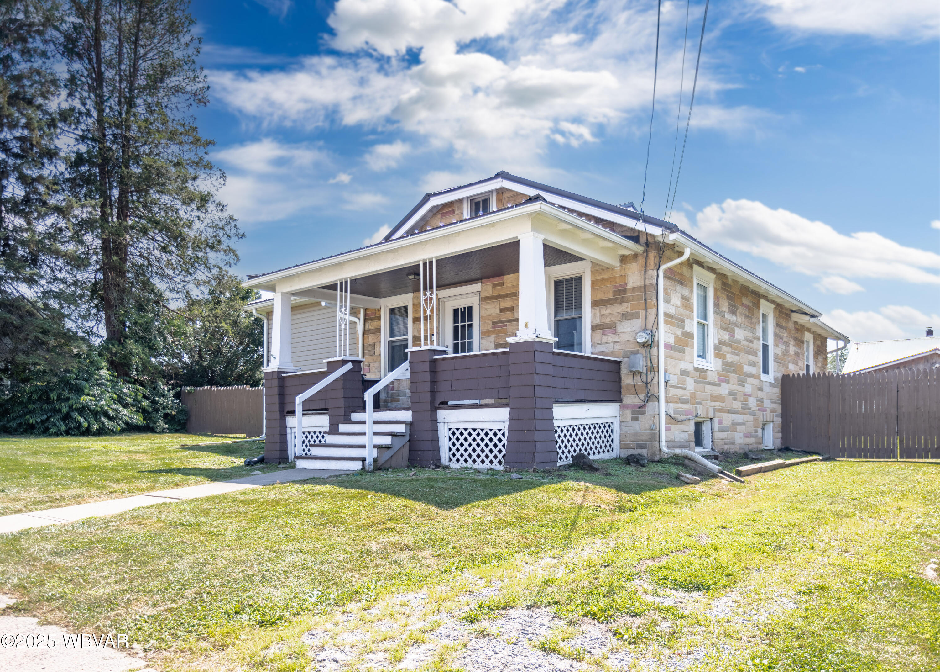 S. Williamsport, Pennsylvania 17702, United States, 2 Bedrooms Bedrooms, ,1 BathroomBathrooms,Residential,Contingent,186176