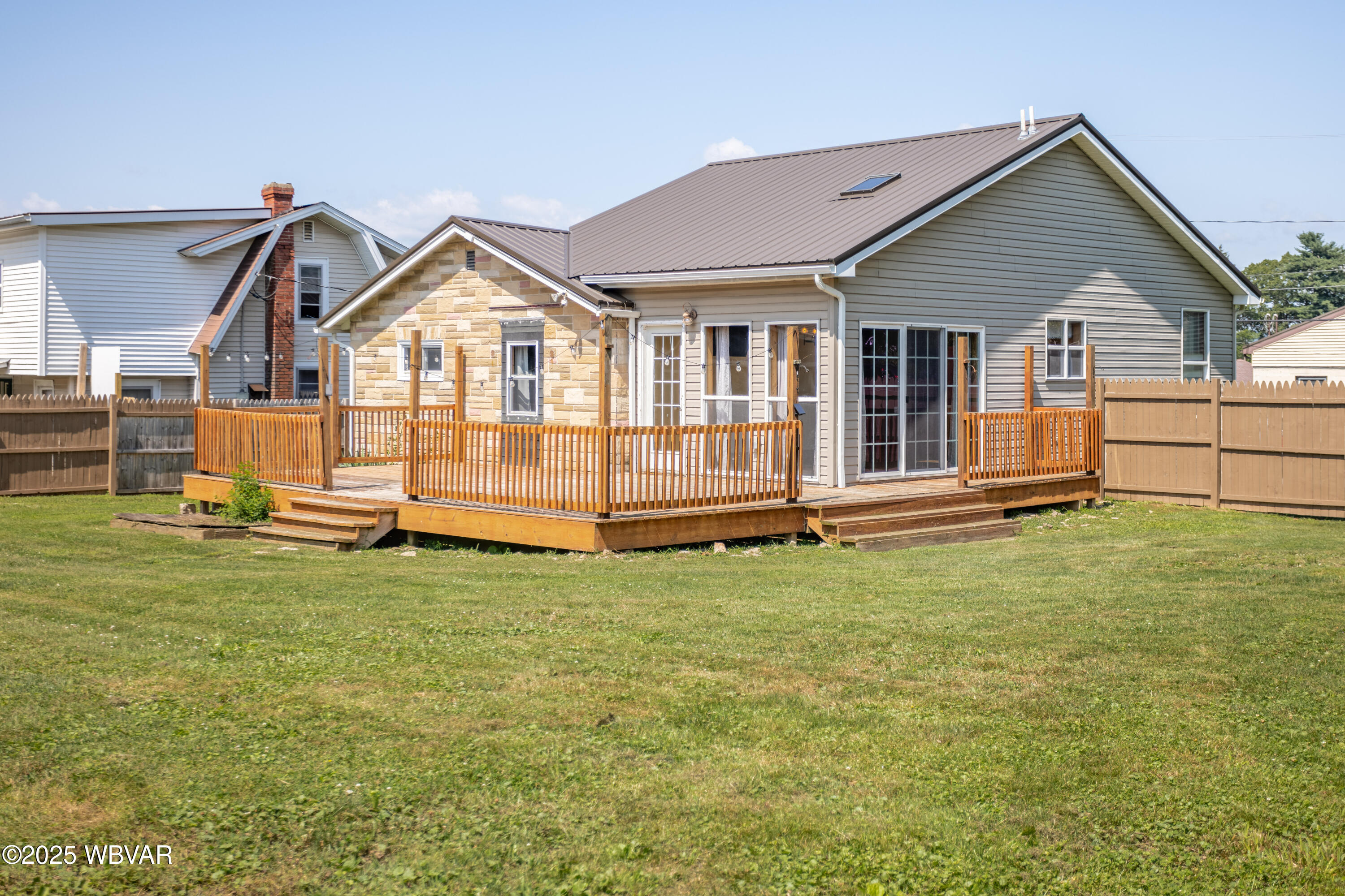 S. Williamsport, Pennsylvania 17702, United States, 2 Bedrooms Bedrooms, ,1 BathroomBathrooms,Residential,Contingent,186176