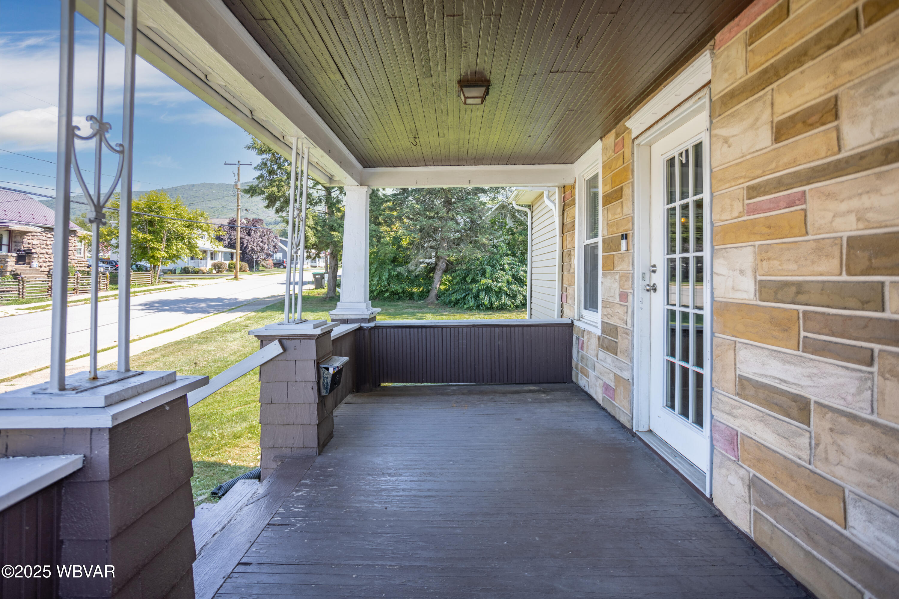 S. Williamsport, Pennsylvania 17702, United States, 2 Bedrooms Bedrooms, ,1 BathroomBathrooms,Residential,Contingent,186176