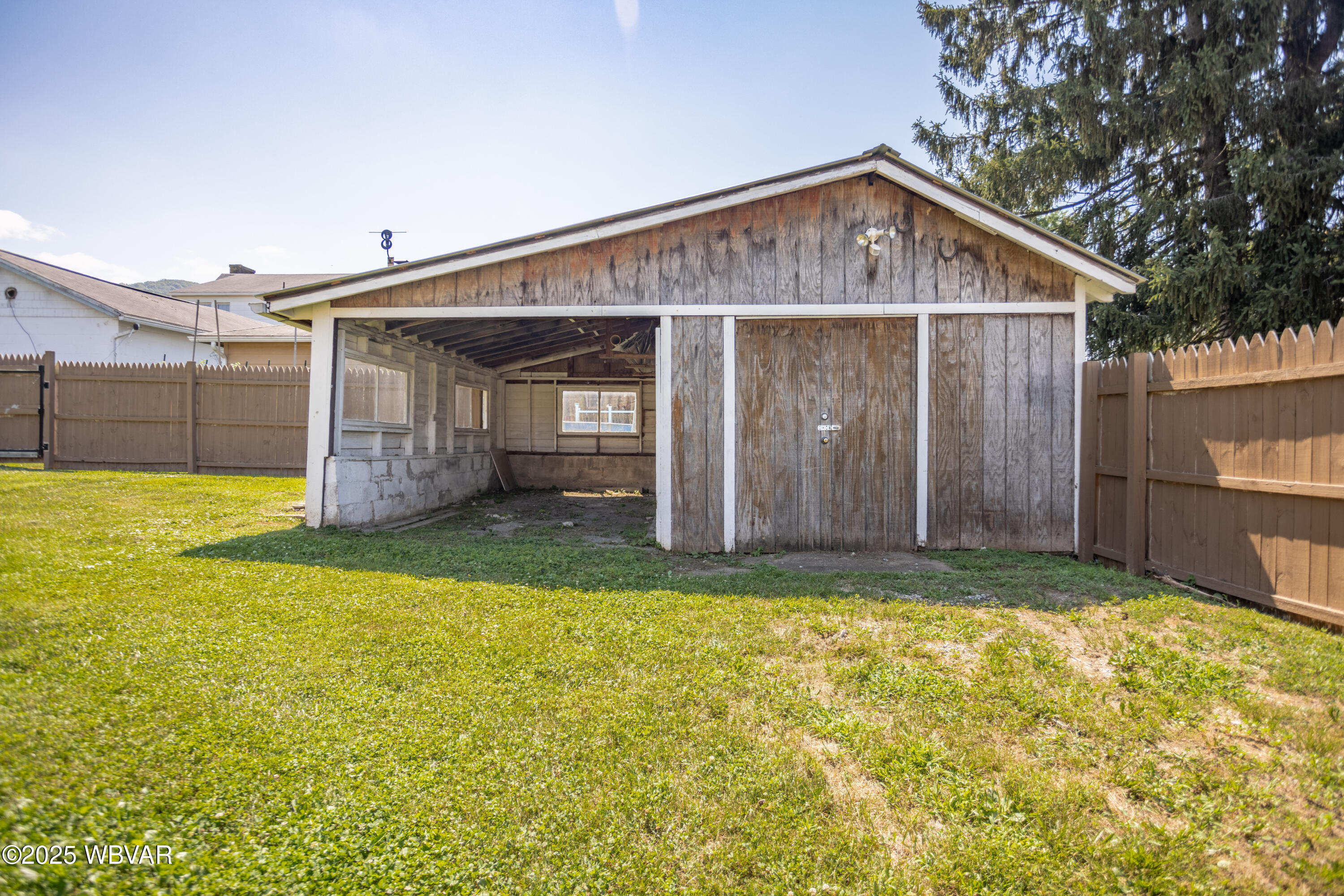 S. Williamsport, Pennsylvania 17702, United States, 2 Bedrooms Bedrooms, ,1 BathroomBathrooms,Residential,Contingent,186176