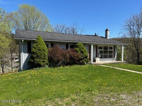 6 Forest DRIVE, Lock Haven, PA 17745 - #: WB-99024