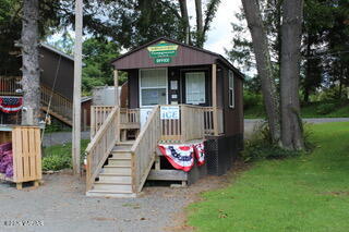 389 marsh hill road