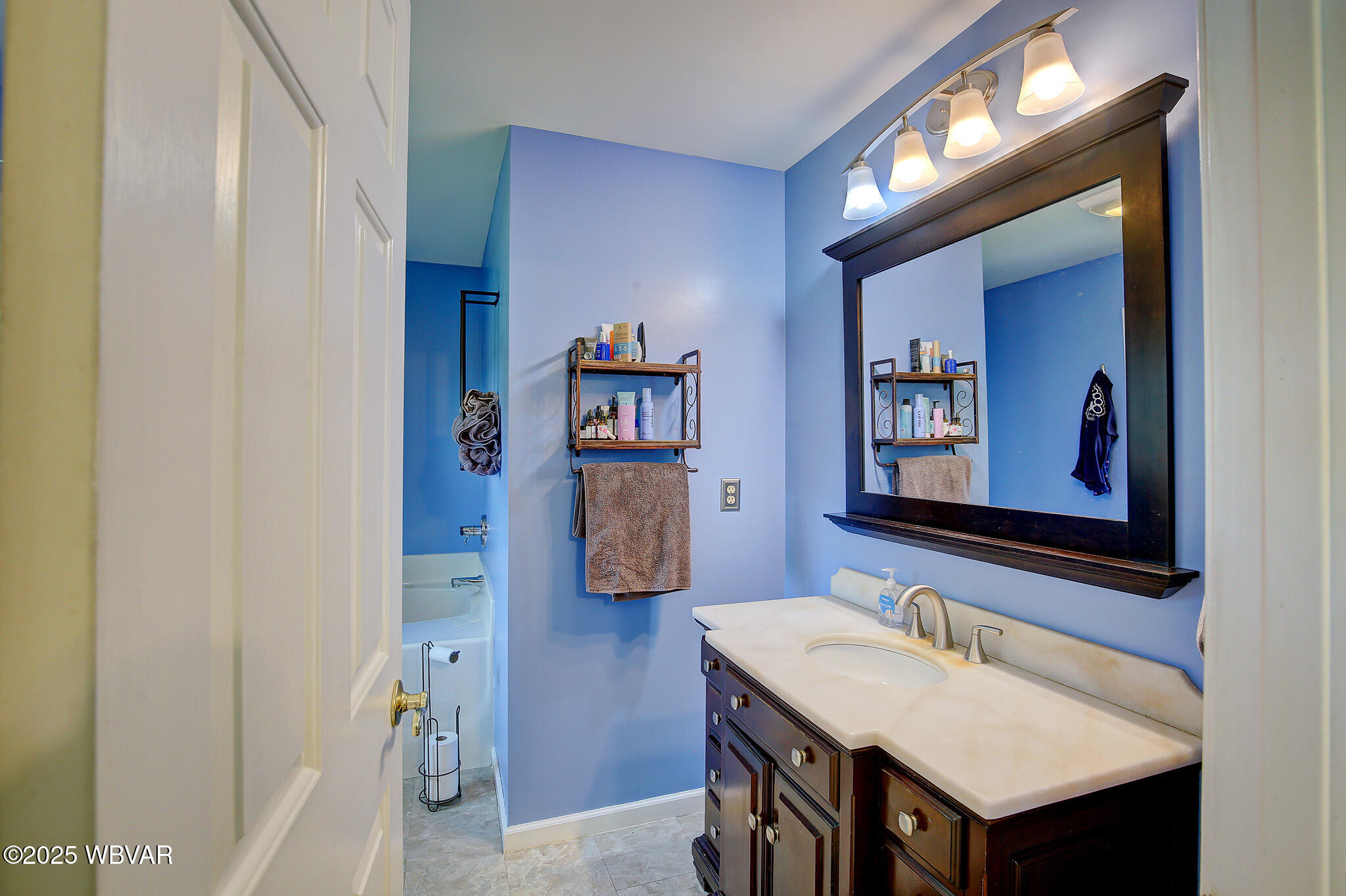 Bloomsburg, Pennsylvania 17815, United States, 3 Bedrooms Bedrooms, ,2 BathroomsBathrooms,Residential,Contingent,159806