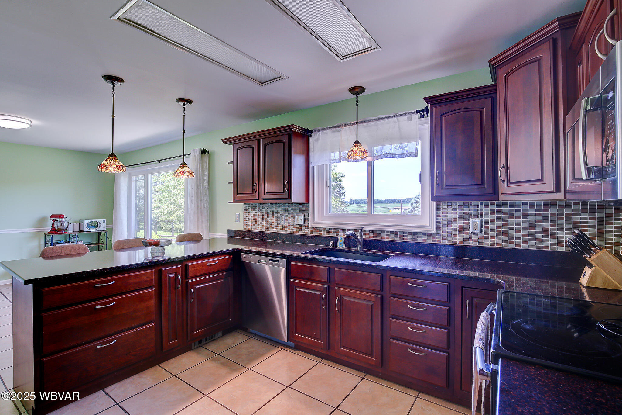 Bloomsburg, Pennsylvania 17815, United States, 3 Bedrooms Bedrooms, ,2 BathroomsBathrooms,Residential,Contingent,159806