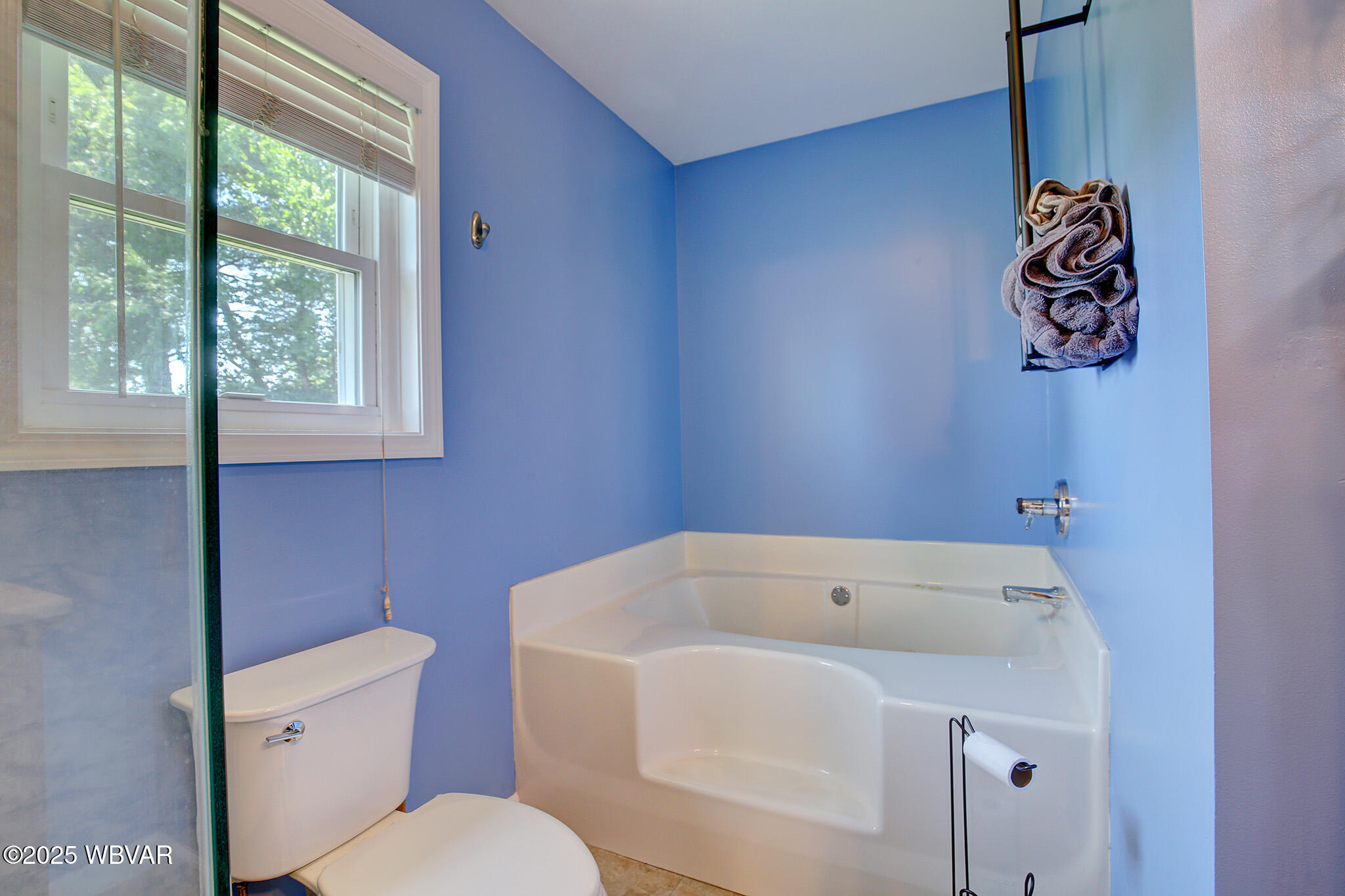 Bloomsburg, Pennsylvania 17815, United States, 3 Bedrooms Bedrooms, ,2 BathroomsBathrooms,Residential,Contingent,159806