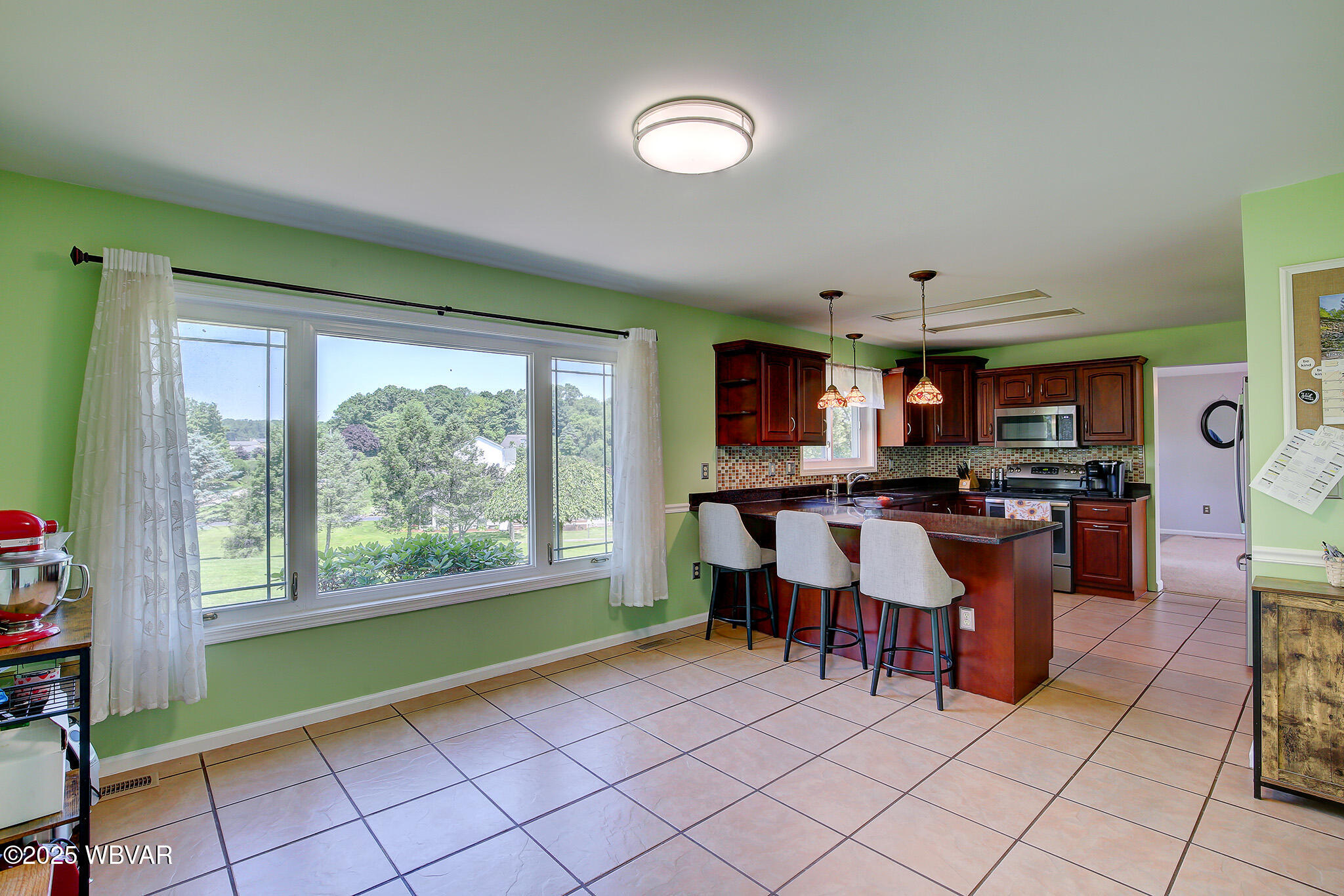 Bloomsburg, Pennsylvania 17815, United States, 3 Bedrooms Bedrooms, ,2 BathroomsBathrooms,Residential,Contingent,159806