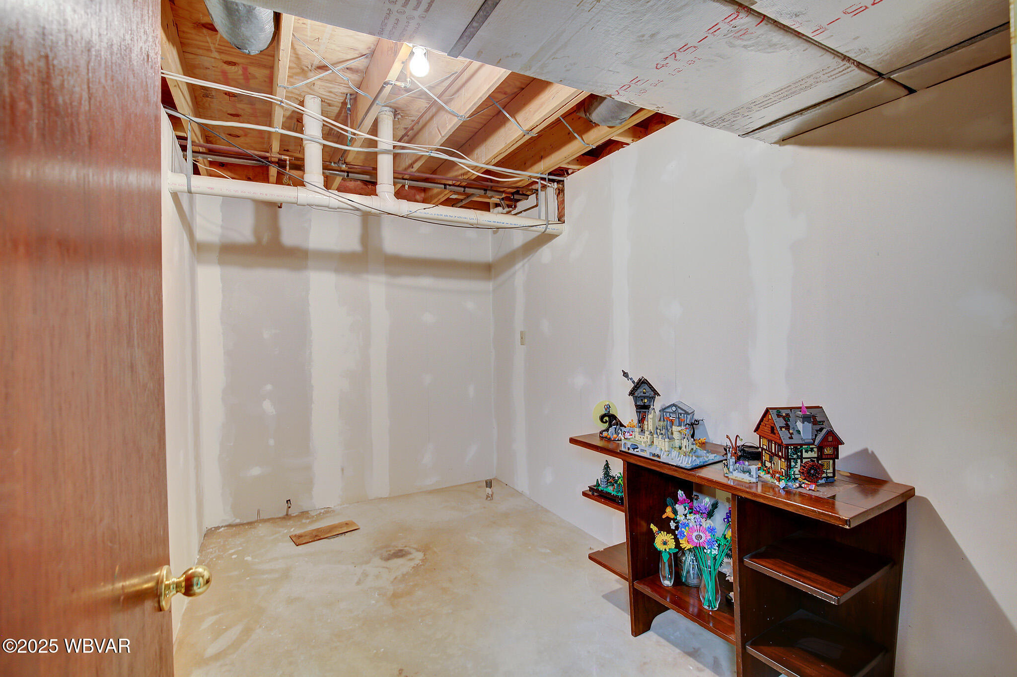 Bloomsburg, Pennsylvania 17815, United States, 3 Bedrooms Bedrooms, ,2 BathroomsBathrooms,Residential,Contingent,159806