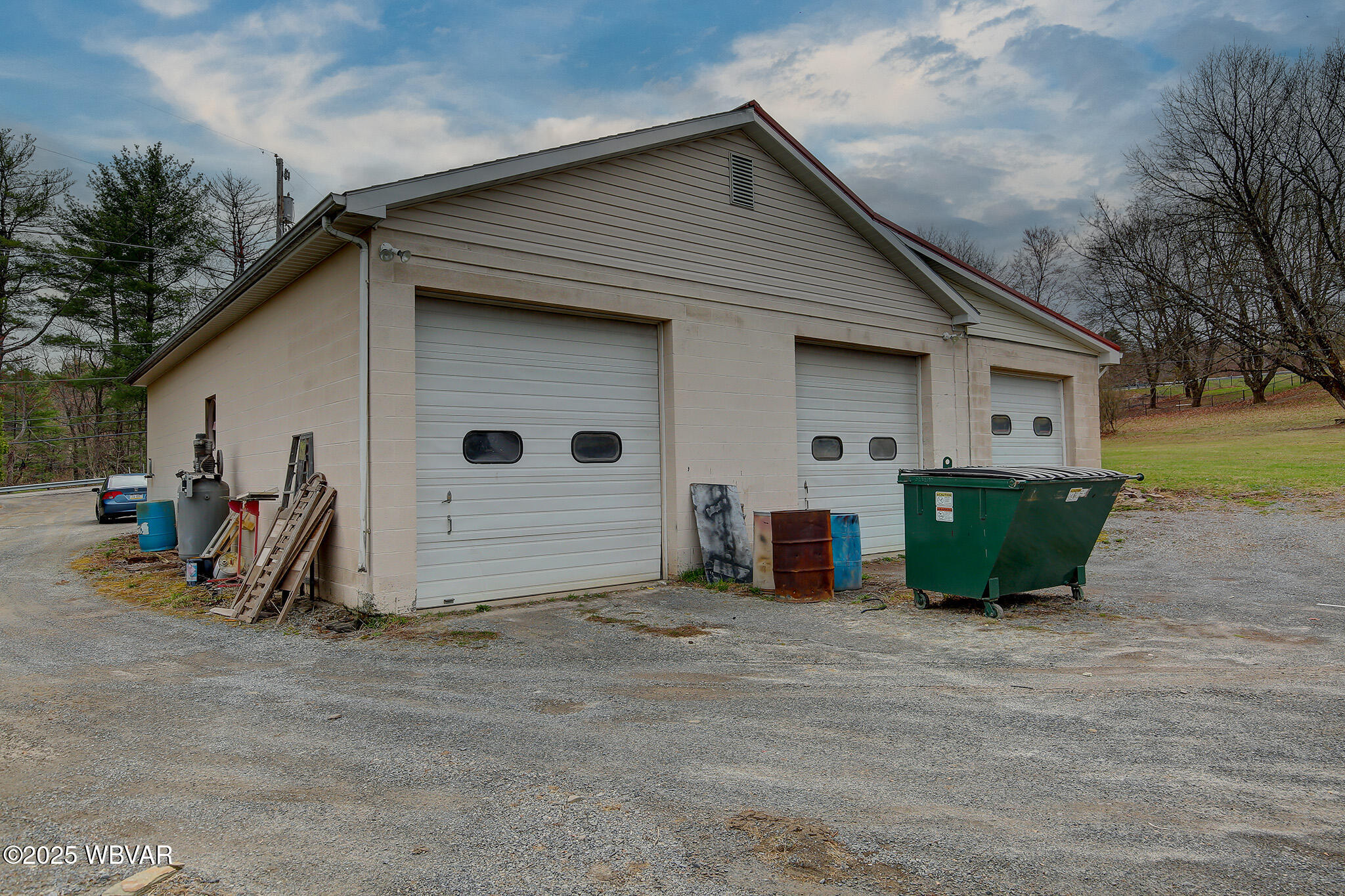 Williamsport, Pennsylvania 17701, United States, 2 Bedrooms Bedrooms, ,1 BathroomBathrooms,Residential,Contingent,103983