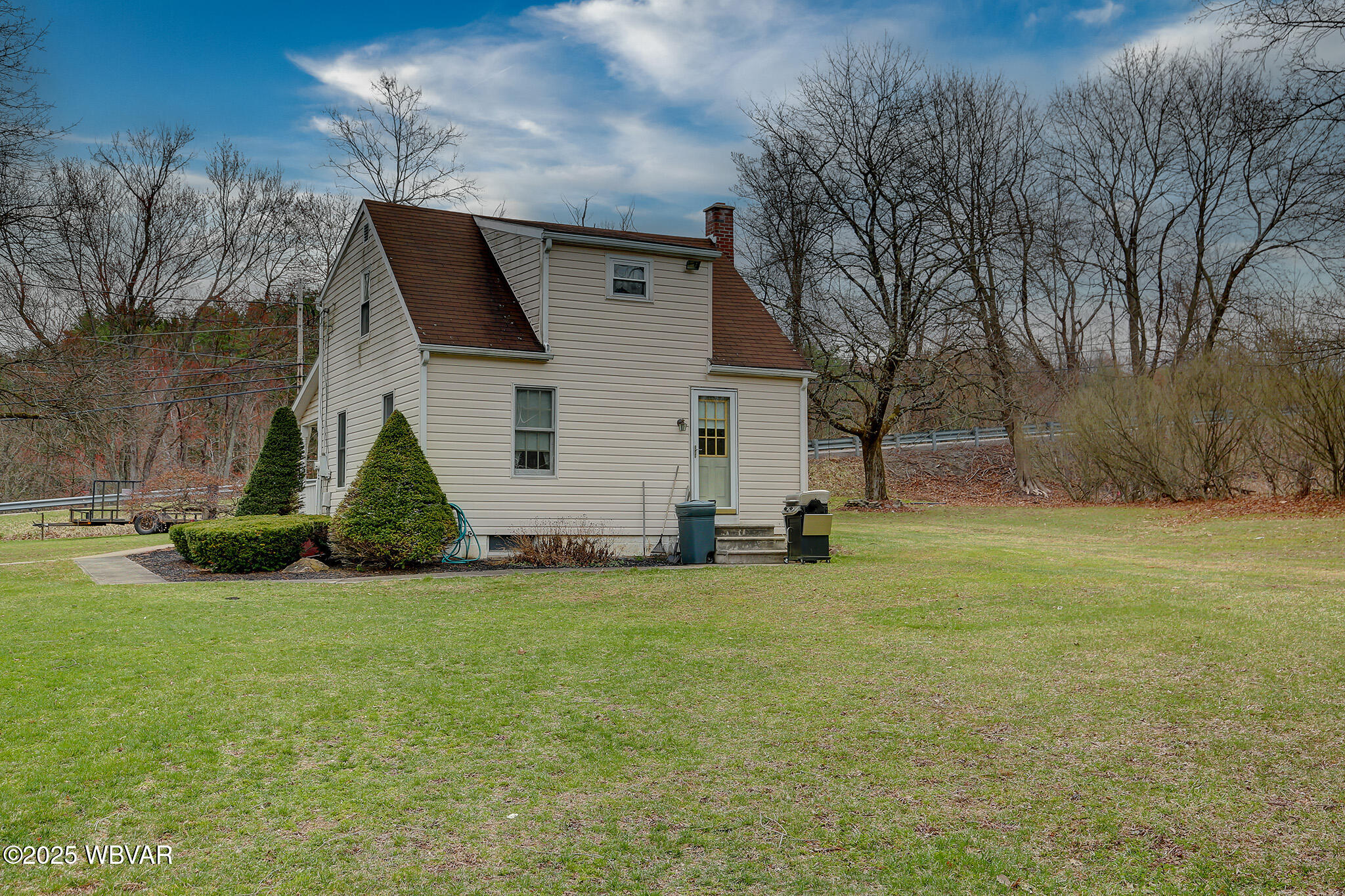 Williamsport, Pennsylvania 17701, United States, 2 Bedrooms Bedrooms, ,1 BathroomBathrooms,Residential,Contingent,103983