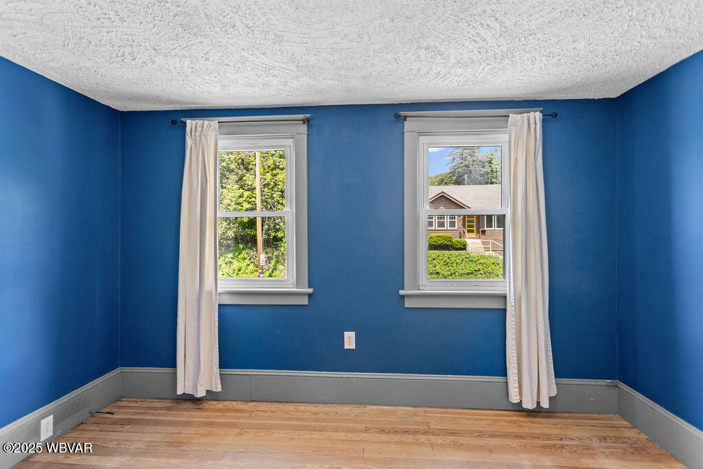 Williamsport, Pennsylvania 17701, United States, 3 Bedrooms Bedrooms, ,1 BathroomBathrooms,Residential,Contingent,127779