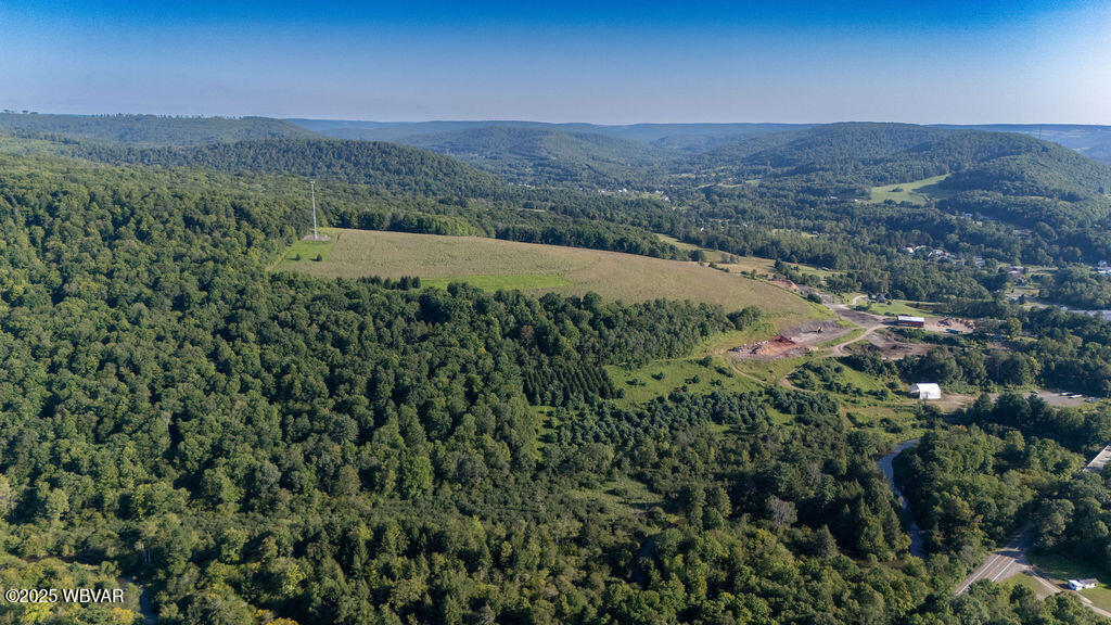 Properties 3 189 COMMERCIAL STREET