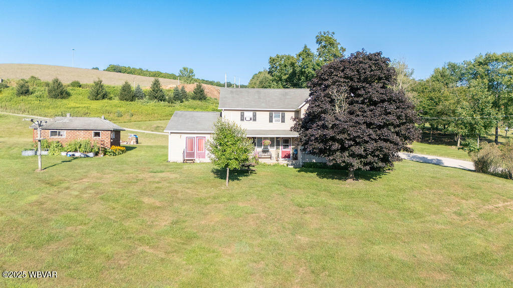 Properties 6 189 COMMERCIAL STREET