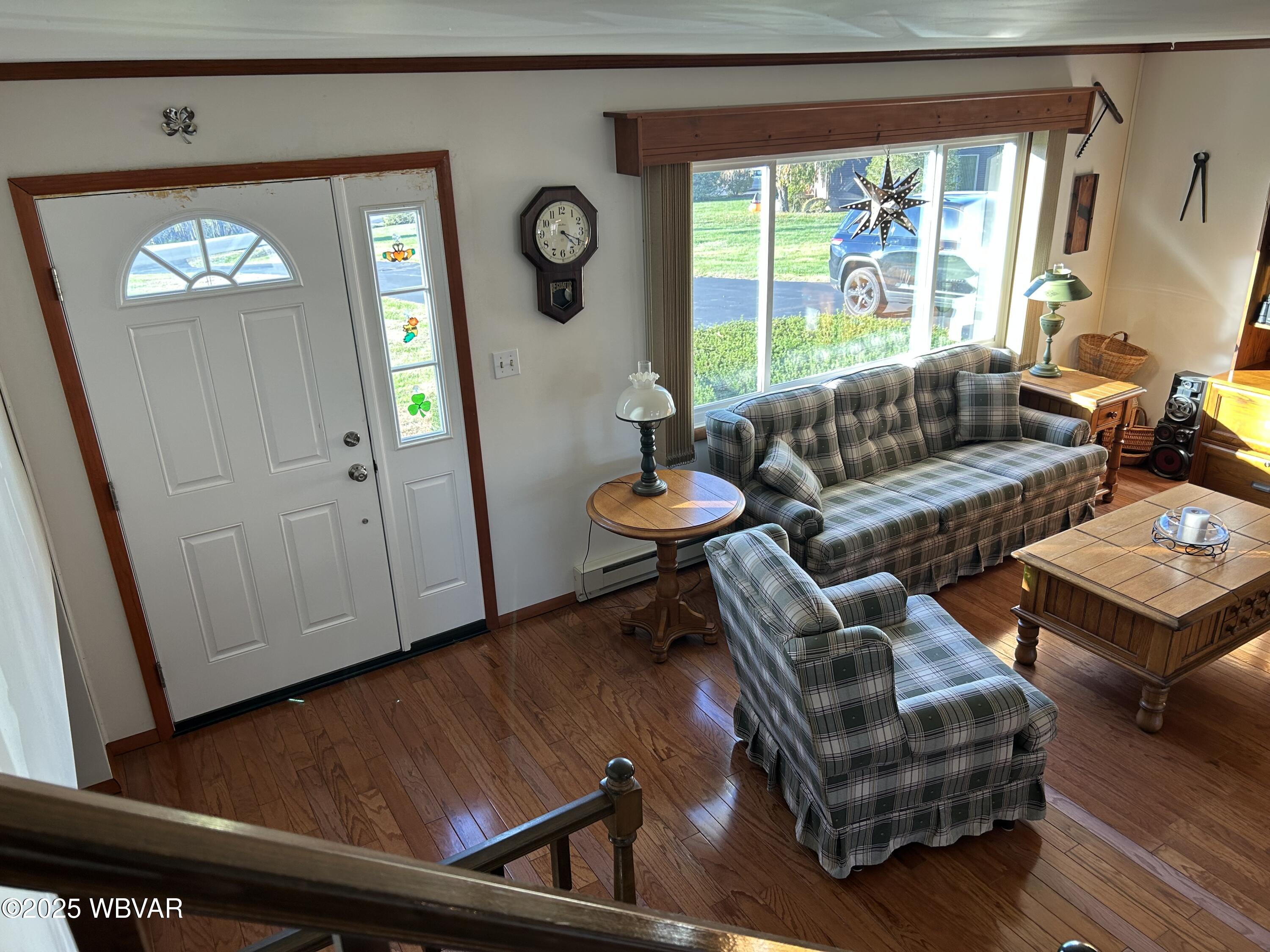 Properties 5 178 FLORENCE DRIVE