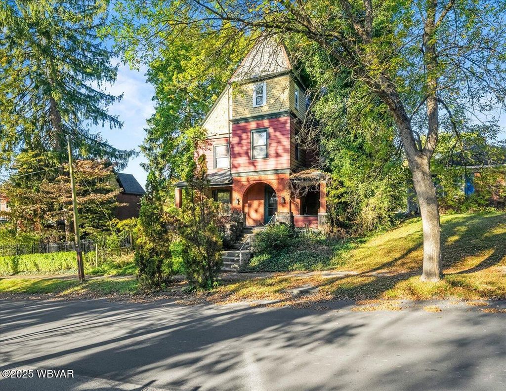 Photo of 915 1ST AVENUE, Williamsport, PA 17701 (MLS # WB-103197)