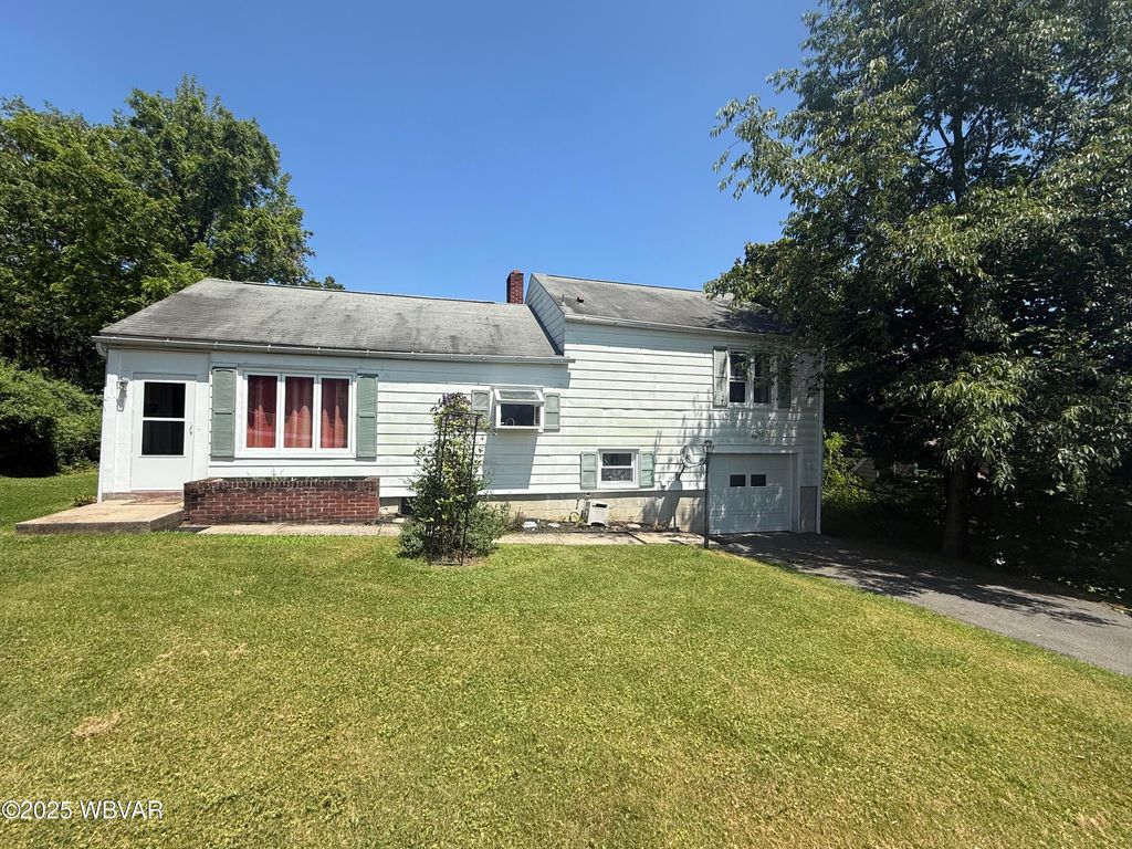 Photo of 42 GREEN HILL DRIVE, Lock Haven, PA 17745 (MLS # WB-101842)