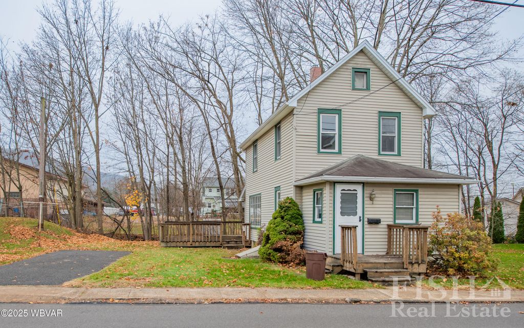 Photo of 514 MAIN STREET, South Williamsport, PA 17702 (MLS # WB-102880)