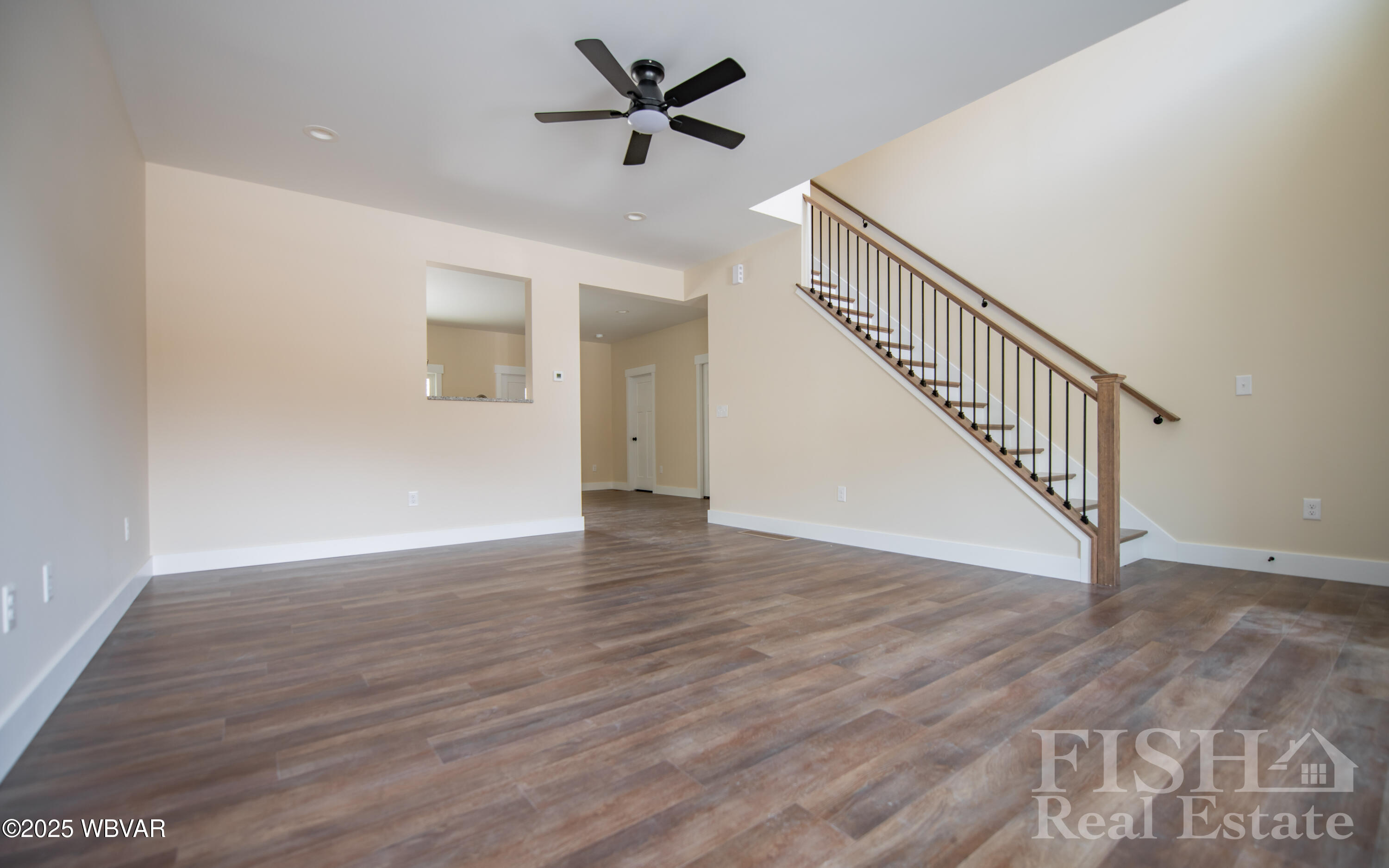 Properties 5 53 WISTERIA LANE