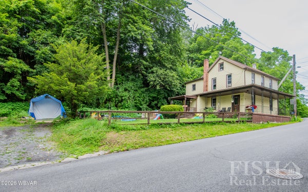 104 W FIREHALL RD, SPRING MILLS, PA 16875 - Image ce5837be3ddf144fb8c81907d04f46f0/2902891633