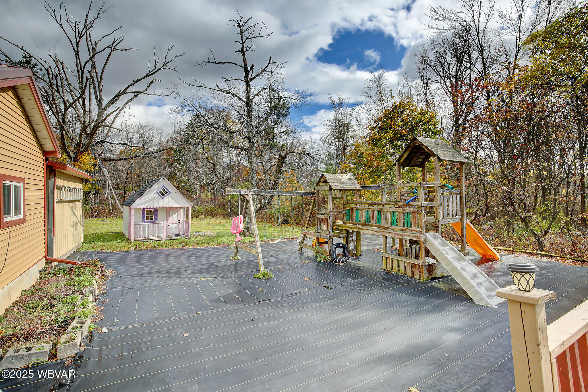 Loganton, Pennsylvania 17747, United States, 5 Bedrooms Bedrooms, ,2 BathroomsBathrooms,Residential,Active,245901