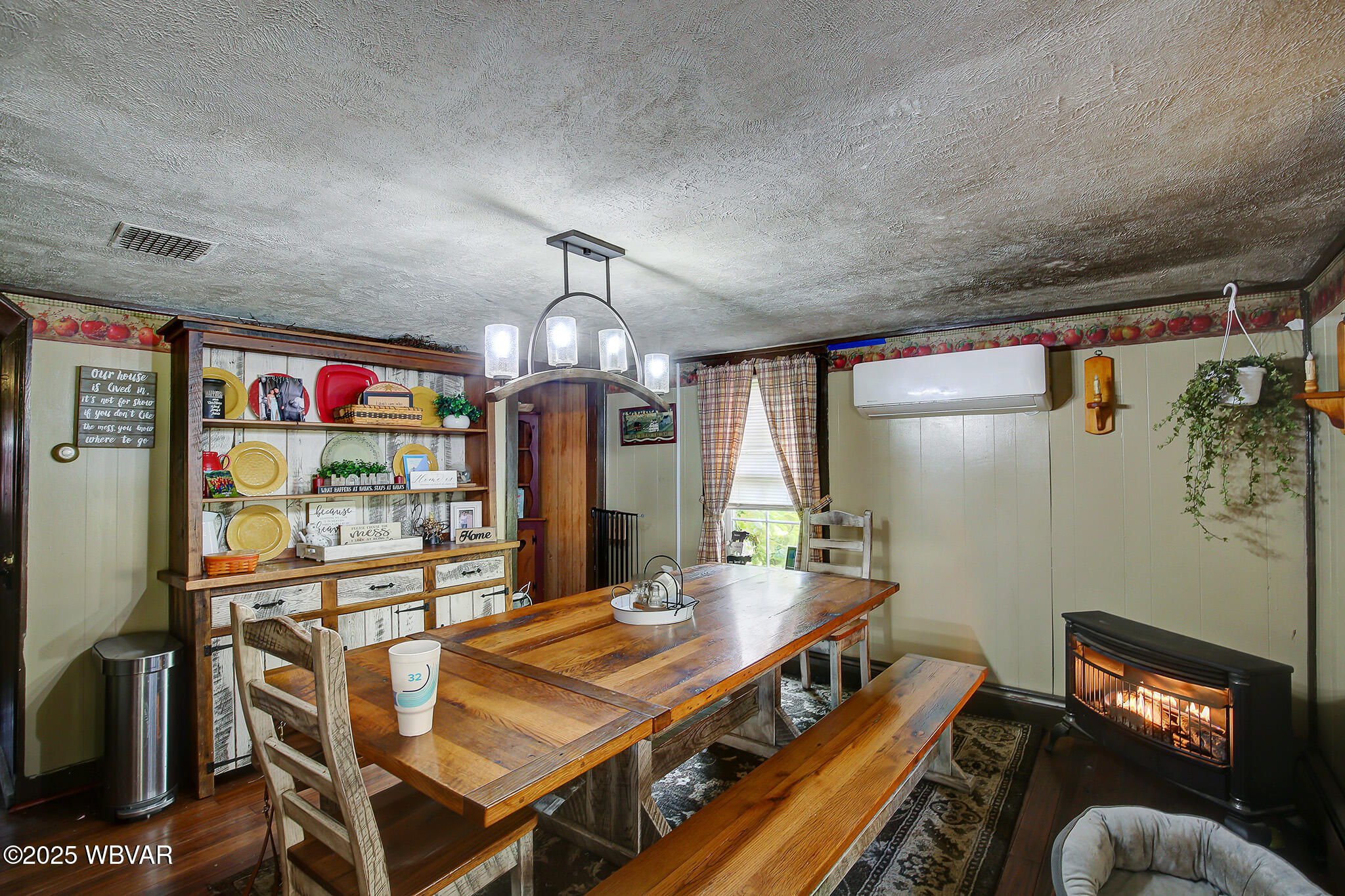 Loganton, Pennsylvania 17747, United States, 5 Bedrooms Bedrooms, ,2 BathroomsBathrooms,Residential,Active,245901